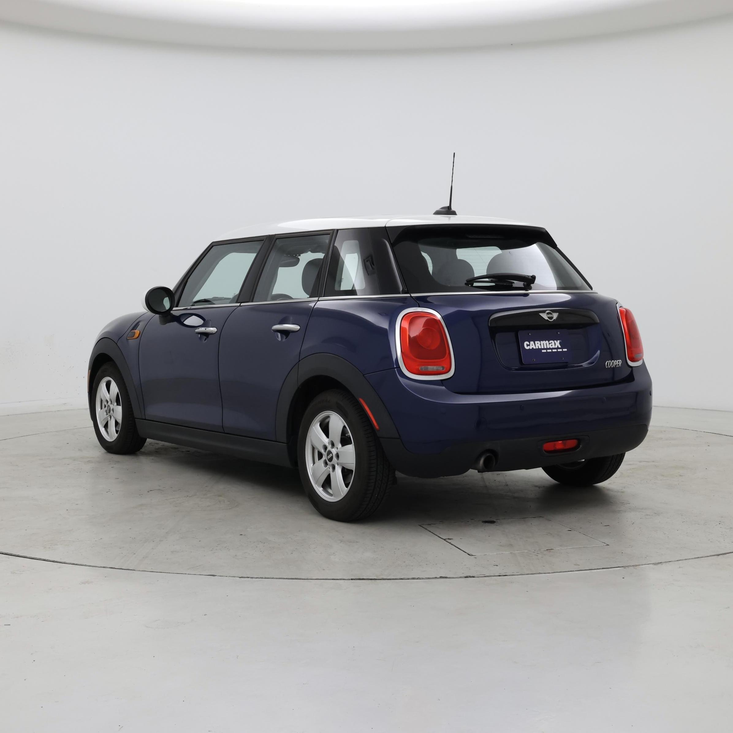 Thumbnail: 2017 MINI Cooper Hardtop - 2