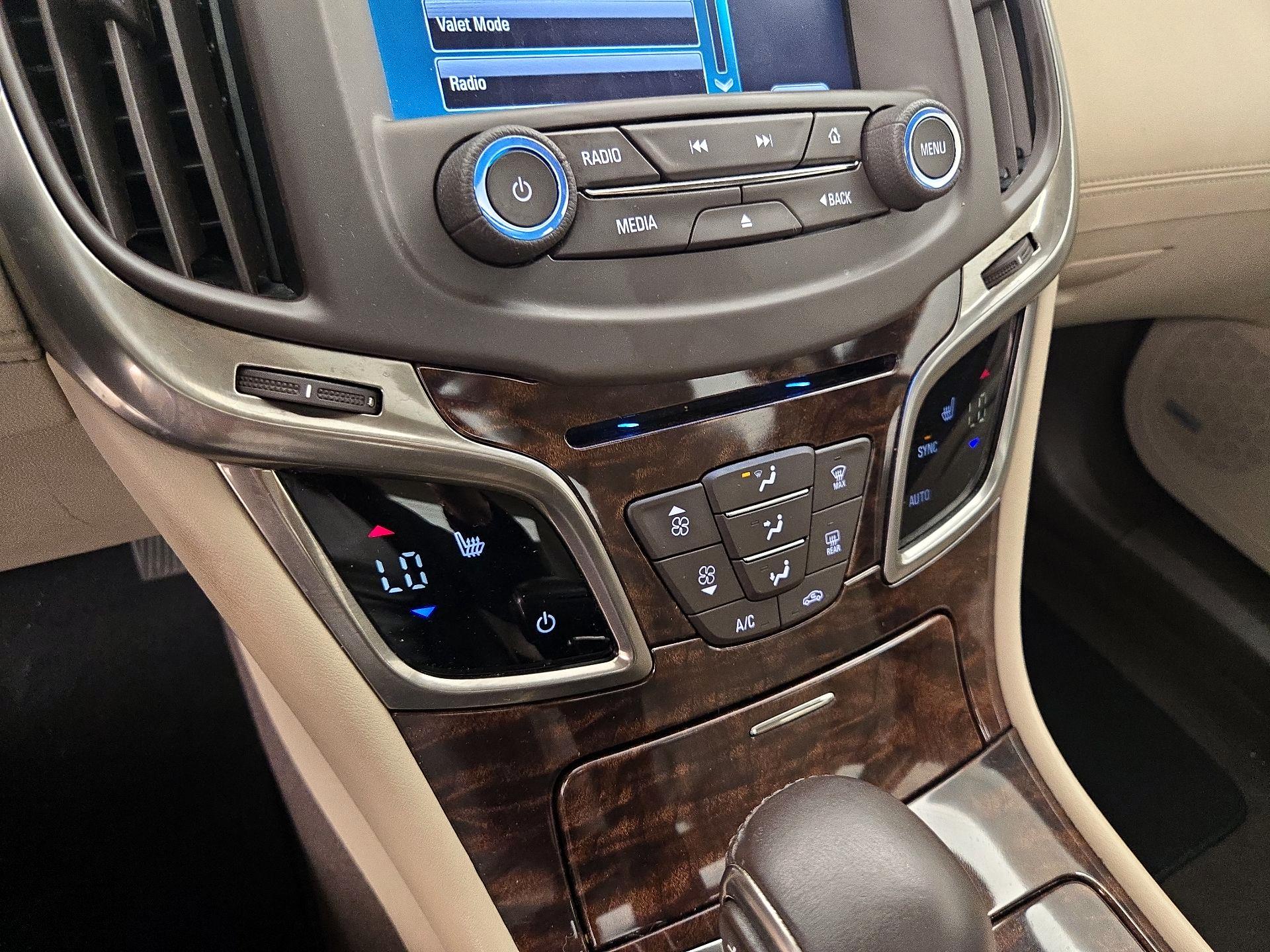 Thumbnail: 2016 Buick LaCrosse - 17