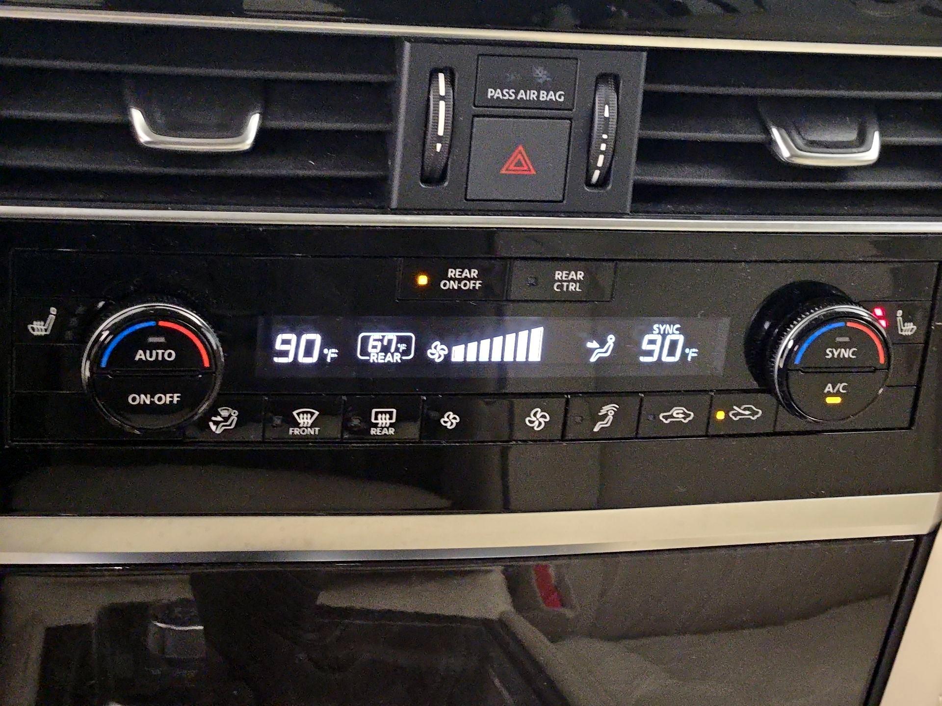 Thumbnail: 2022 INFINITI QX80 - 17