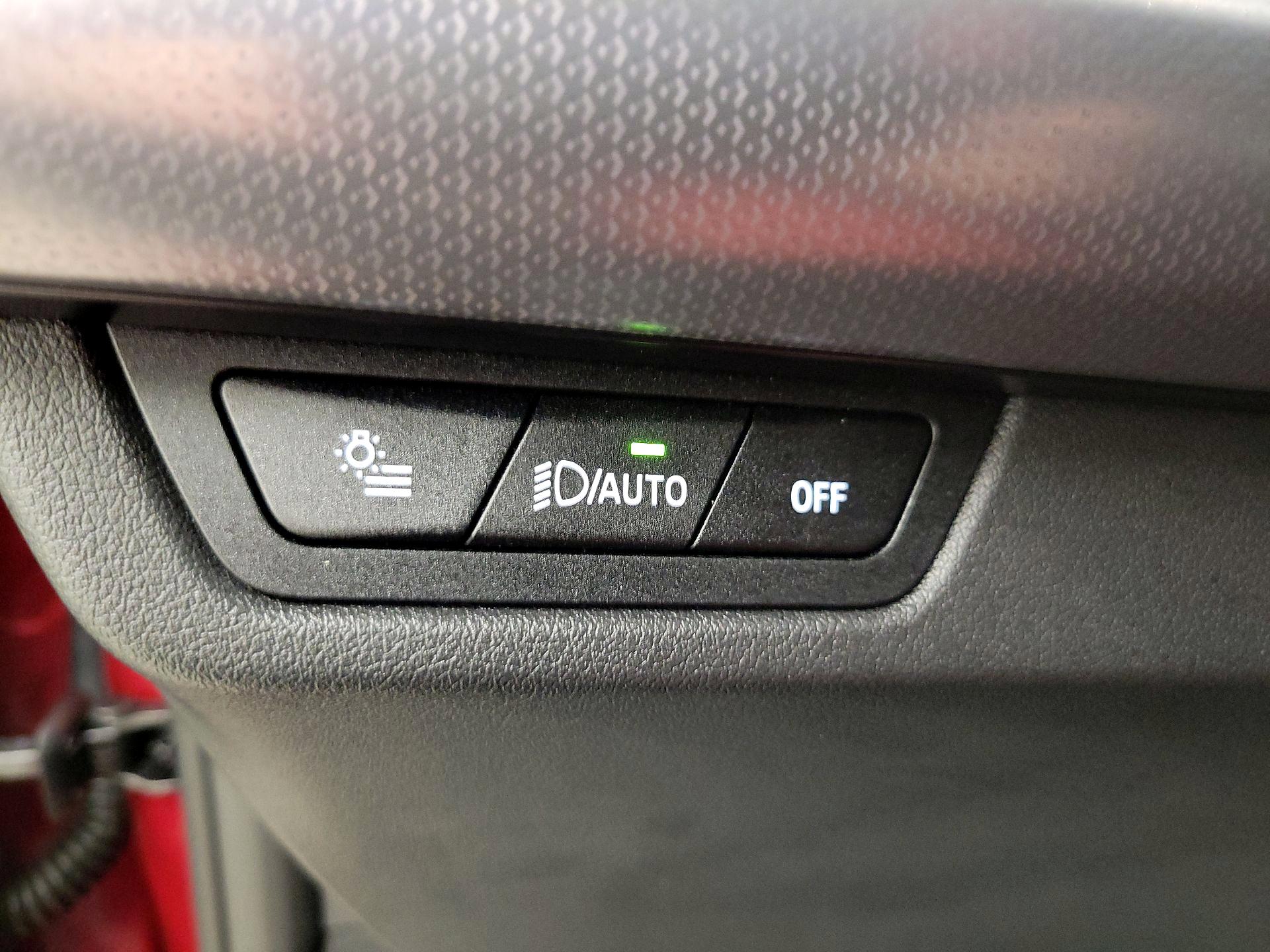 Thumbnail: 2025 BMW X2 - 13