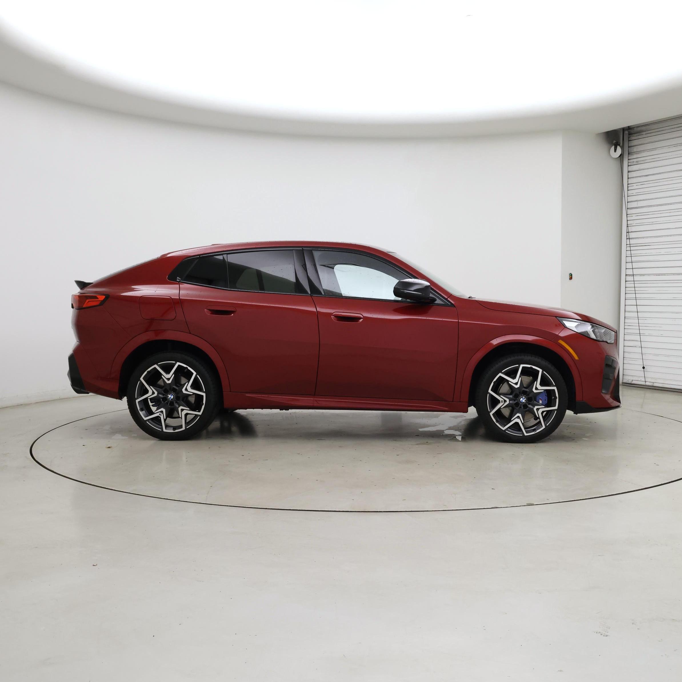 Thumbnail: 2025 BMW X2 - 7