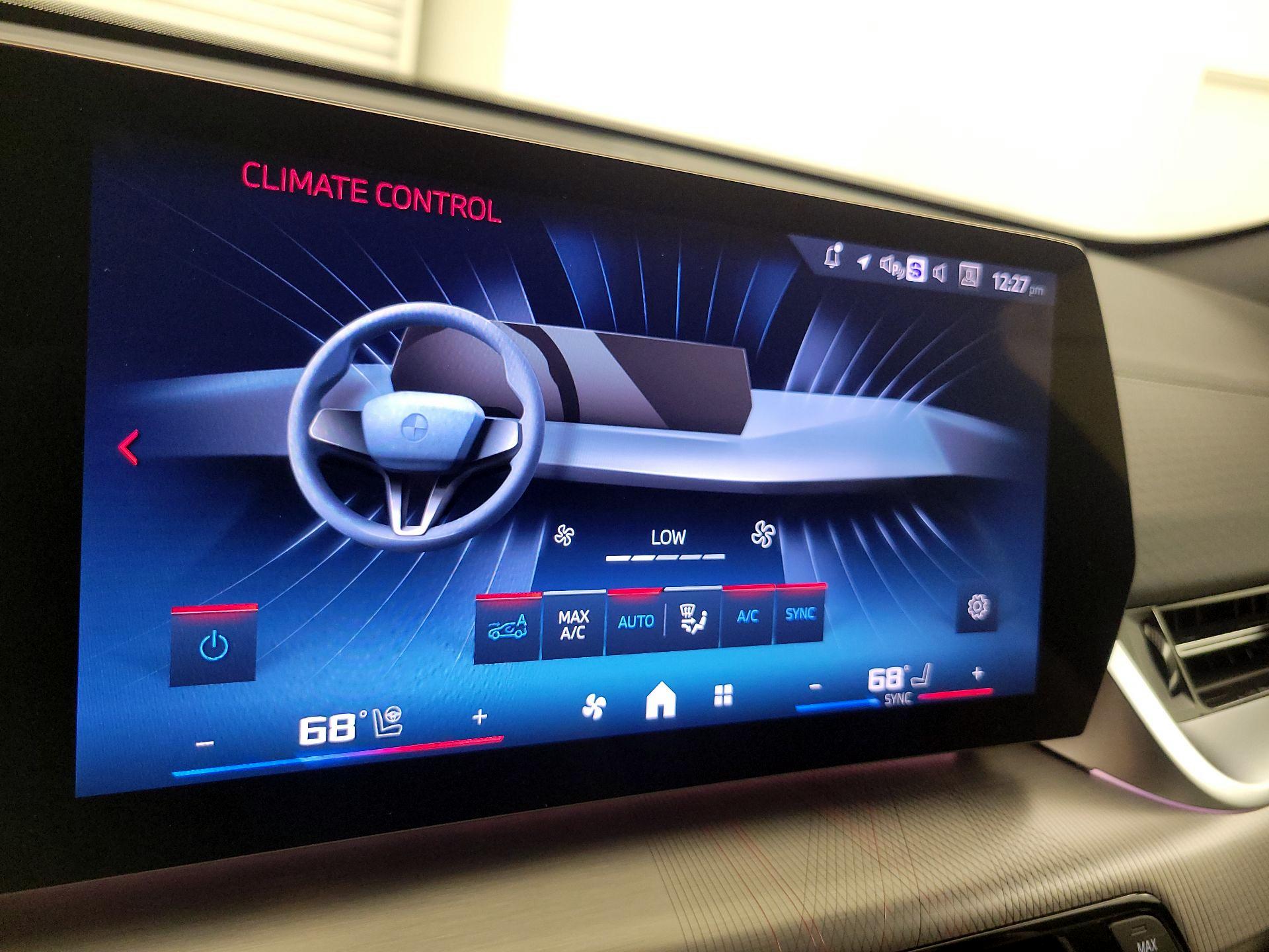 Thumbnail: 2025 BMW X2 - 16