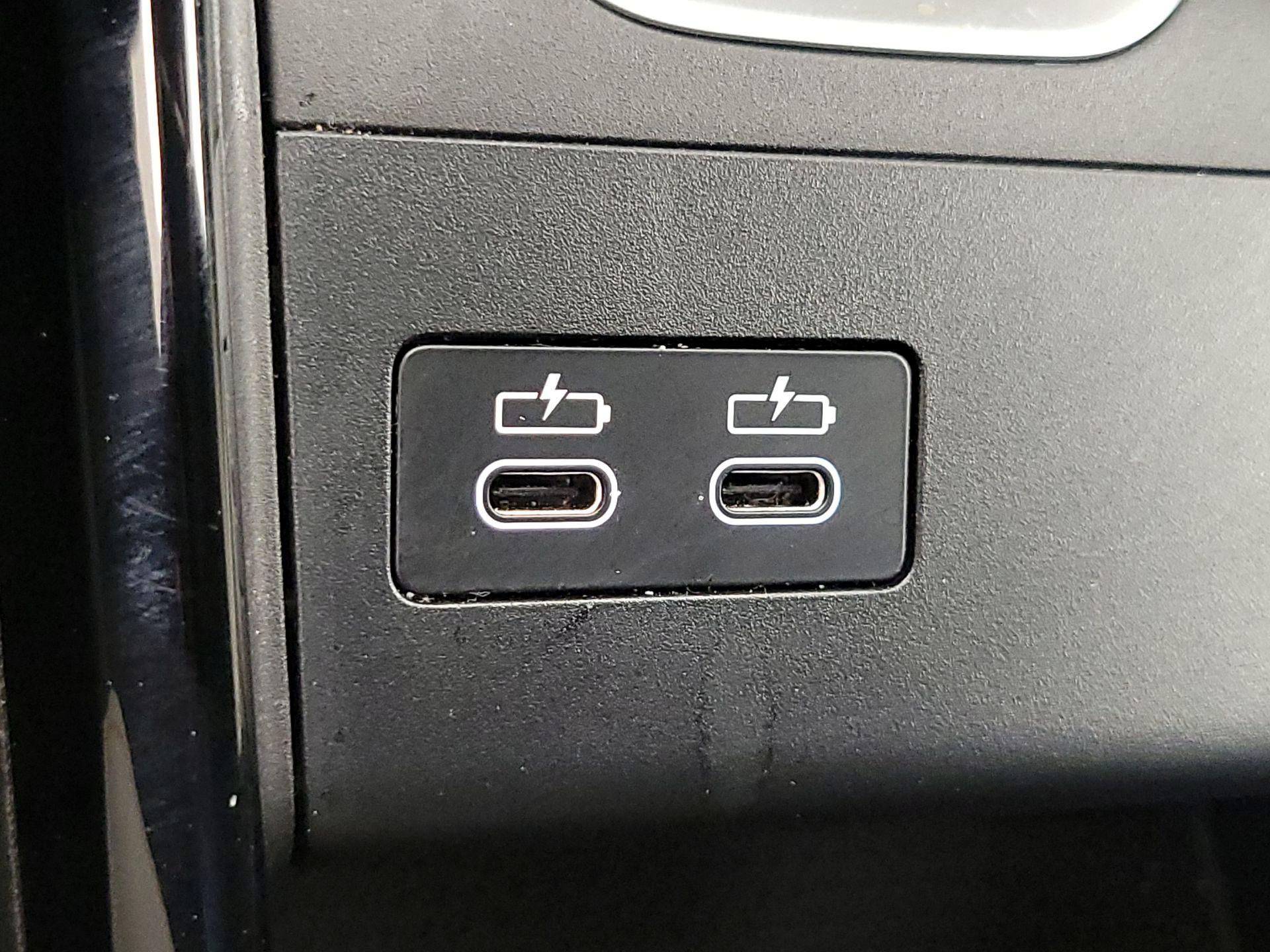 Thumbnail: 2025 BMW X2 - 18