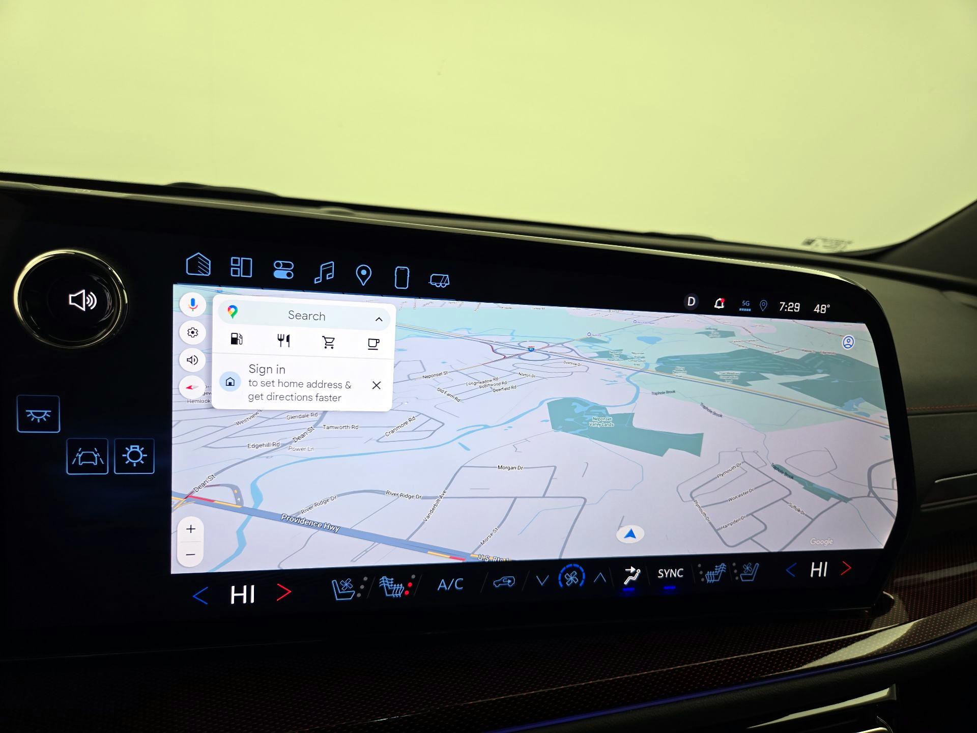 Thumbnail: 2025 Chevrolet Traverse - 14