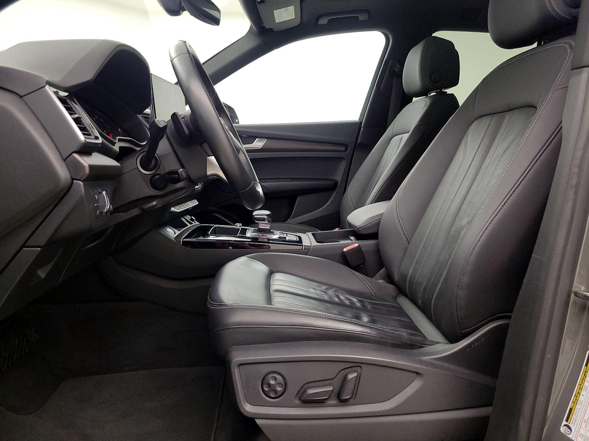 Thumbnail: 2023 Audi Q5 - 11