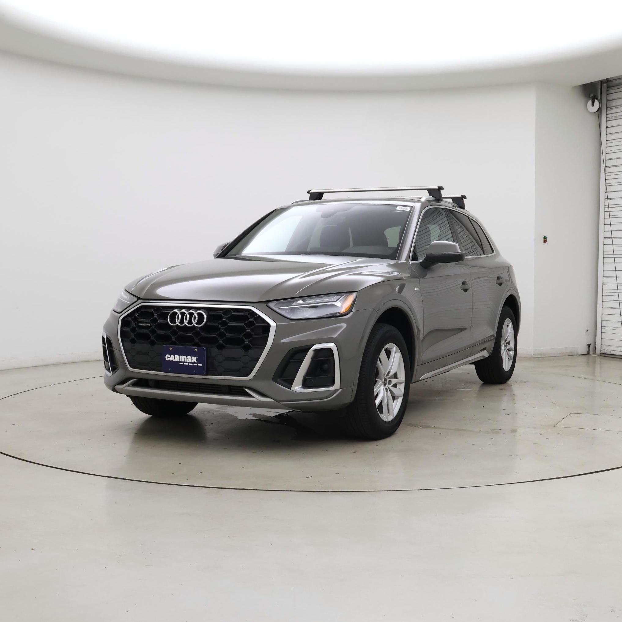 Thumbnail: 2023 Audi Q5 - 4