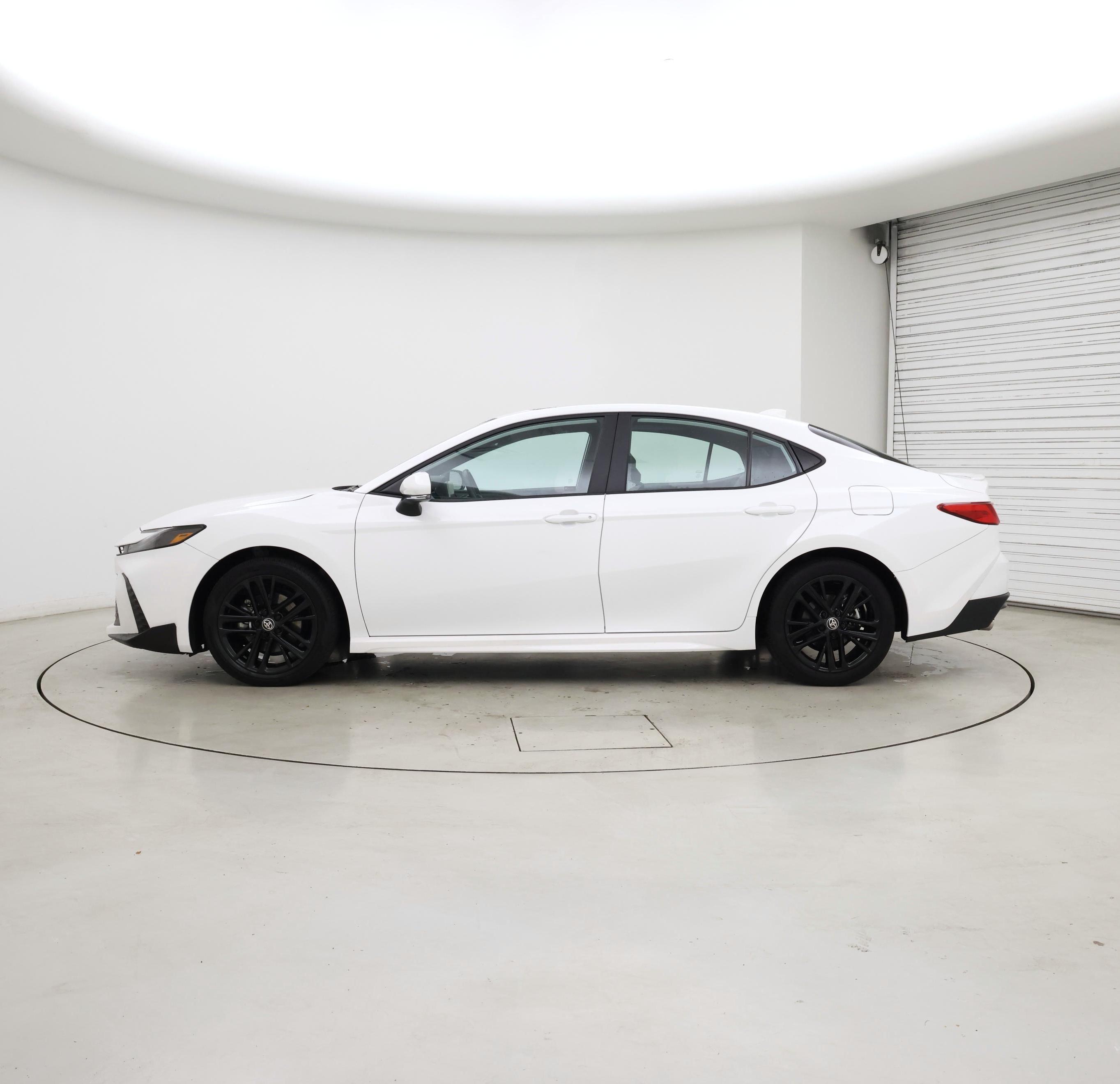 Thumbnail: 2025 Toyota Camry - 3