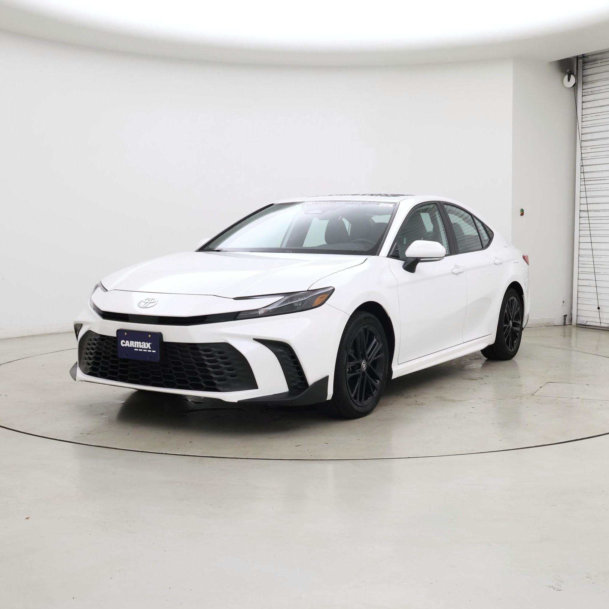 Thumbnail: 2025 Toyota Camry - 4