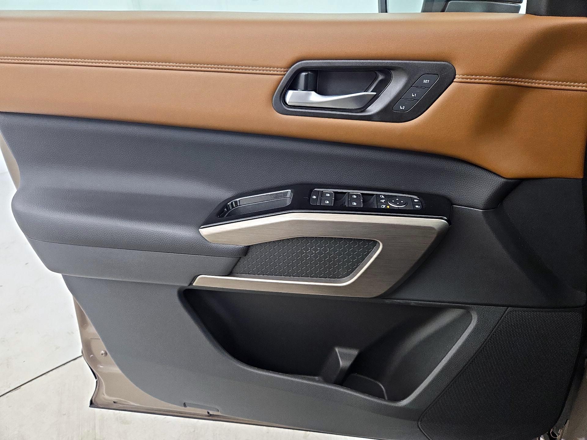 Thumbnail: 2024 Nissan Pathfinder - 12