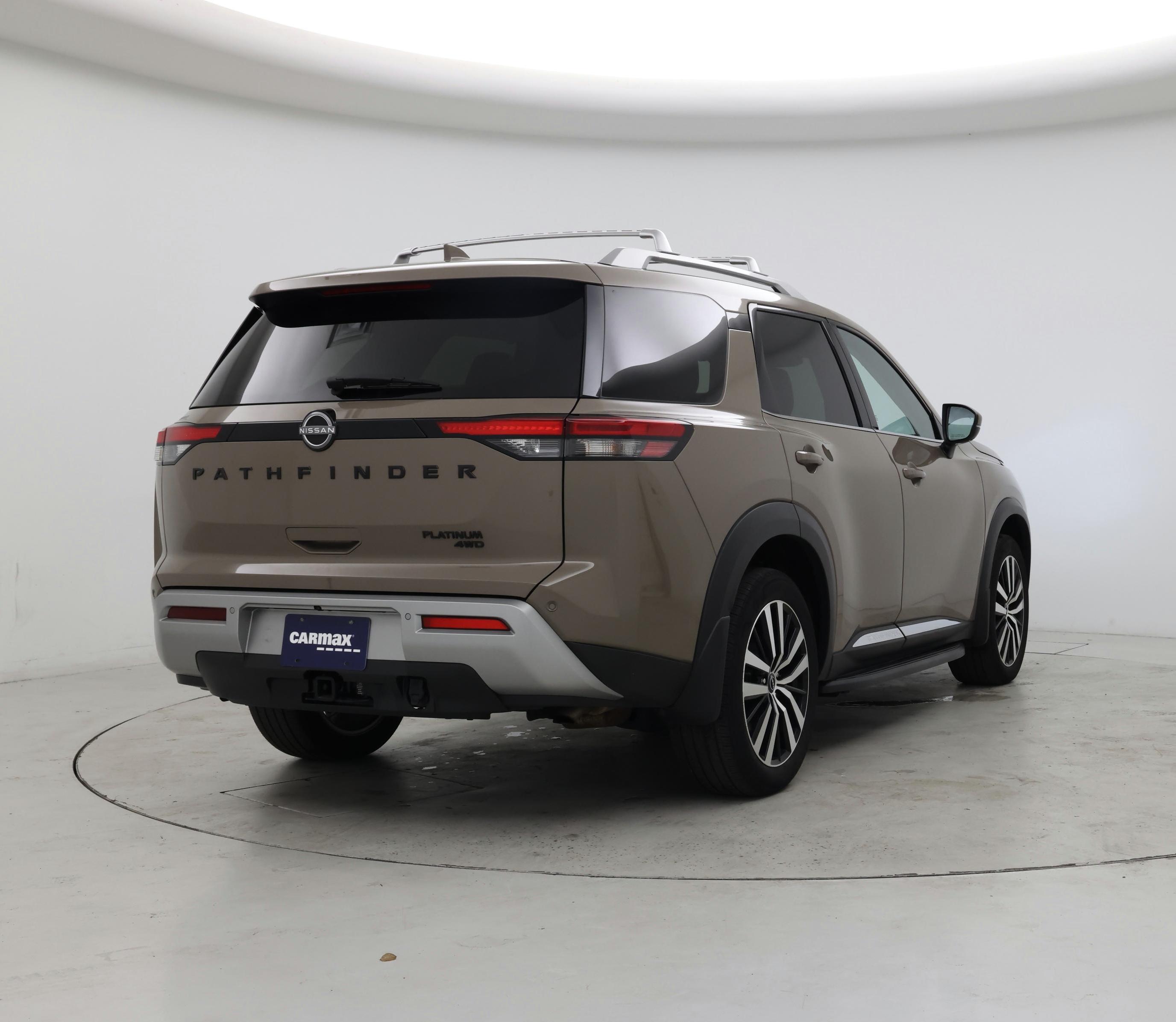 Thumbnail: 2024 Nissan Pathfinder - 8