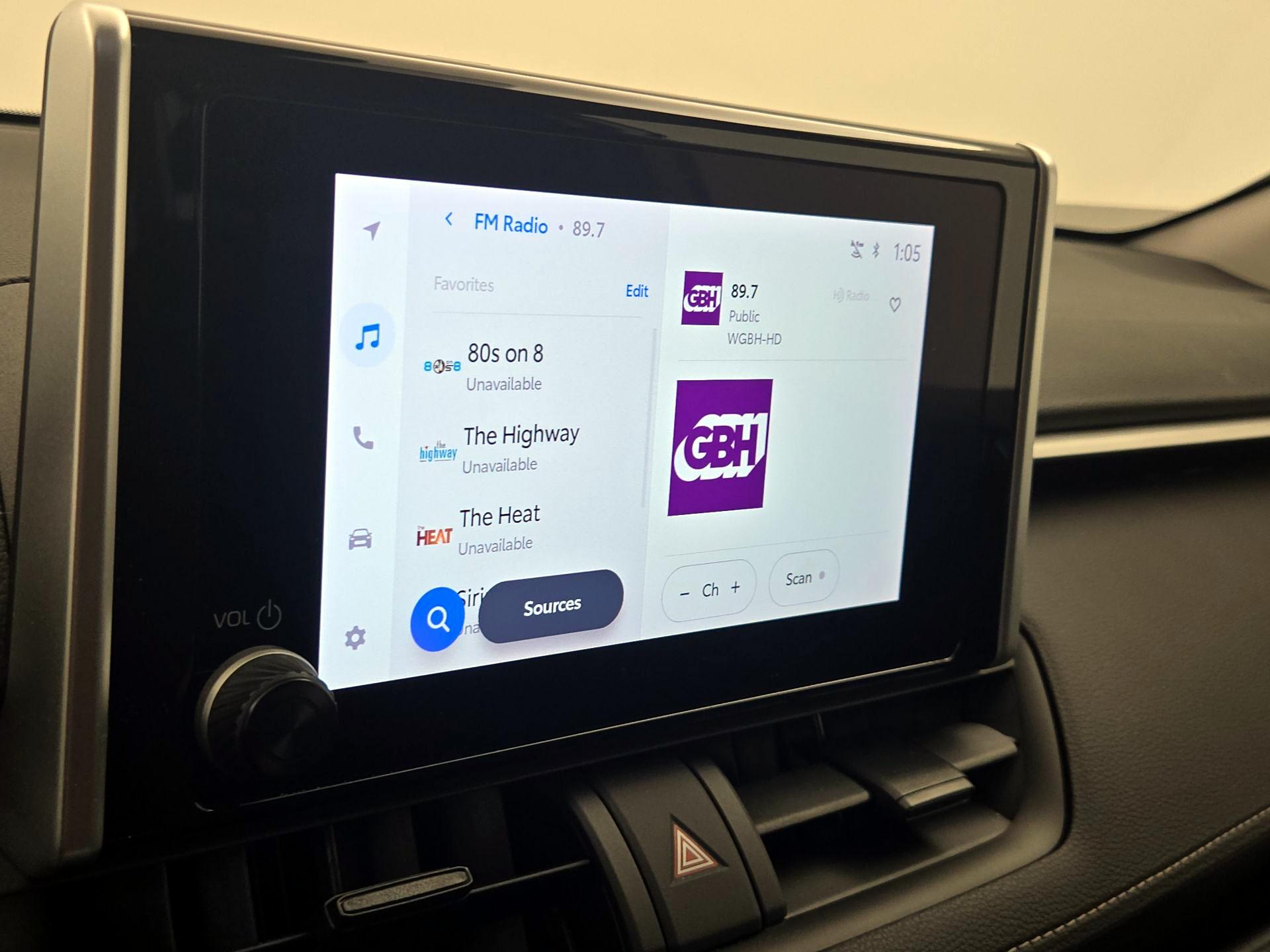 Thumbnail: 2023 Toyota RAV4 - 15