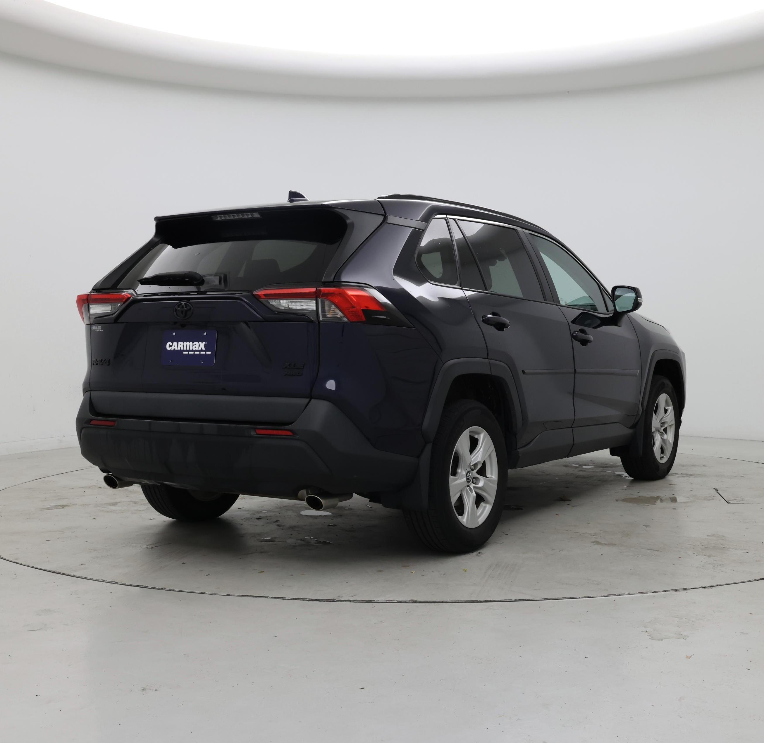 Thumbnail: 2020 Toyota RAV4 - 8