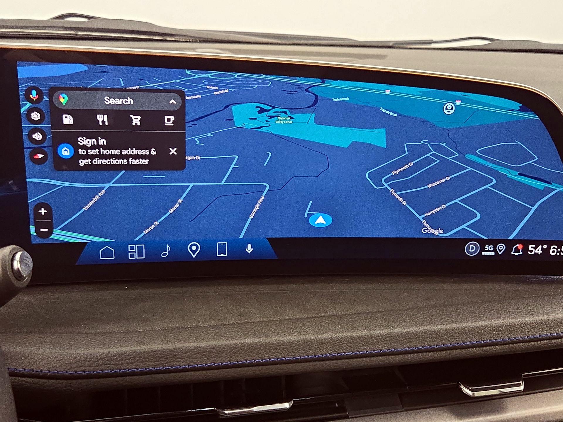 Thumbnail: 2025 Cadillac XT4 - 14