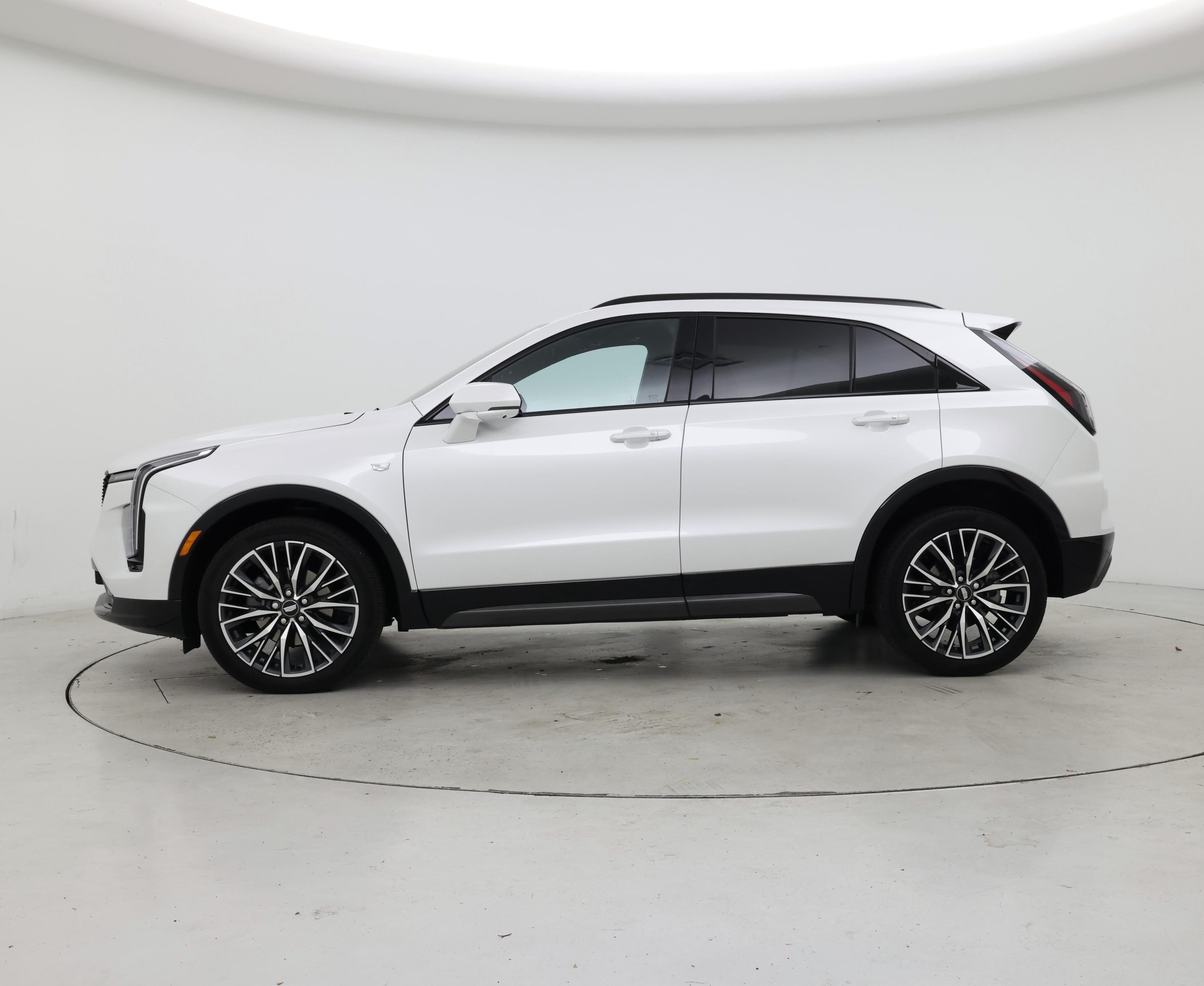Thumbnail: 2025 Cadillac XT4 - 3
