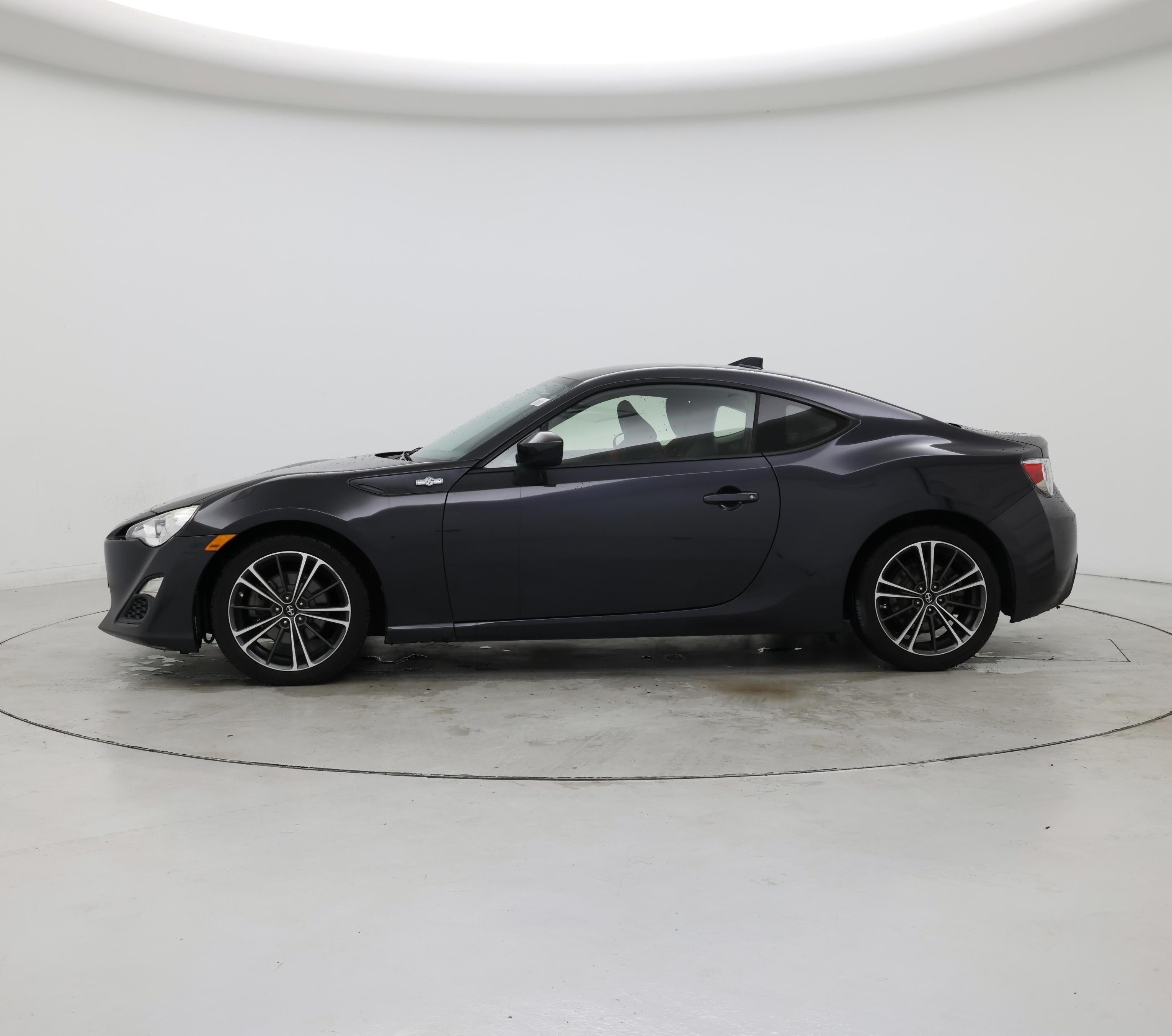 Thumbnail: 2015 Scion FR-S - 3