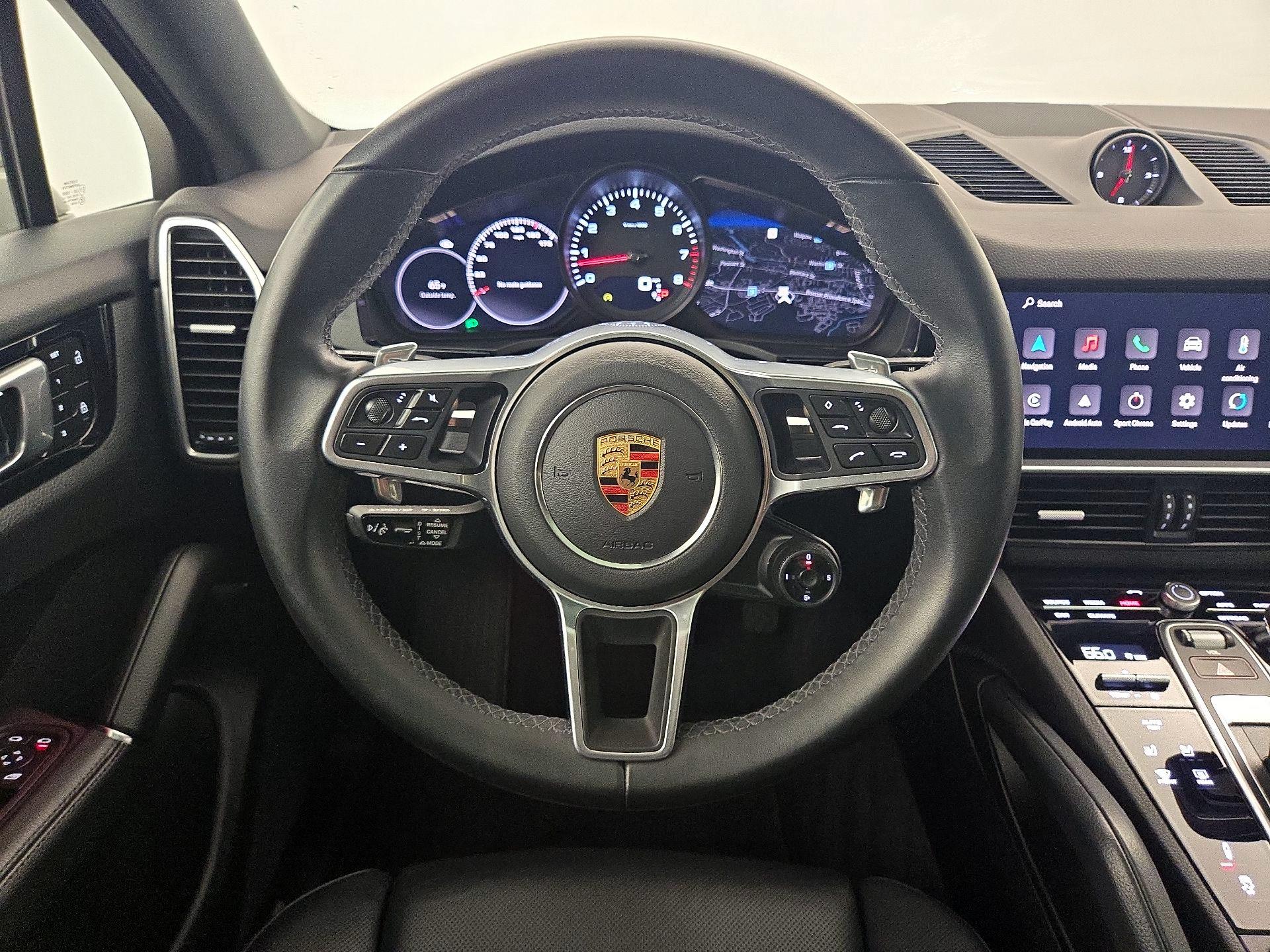 Thumbnail: 2023 Porsche Cayenne - 10