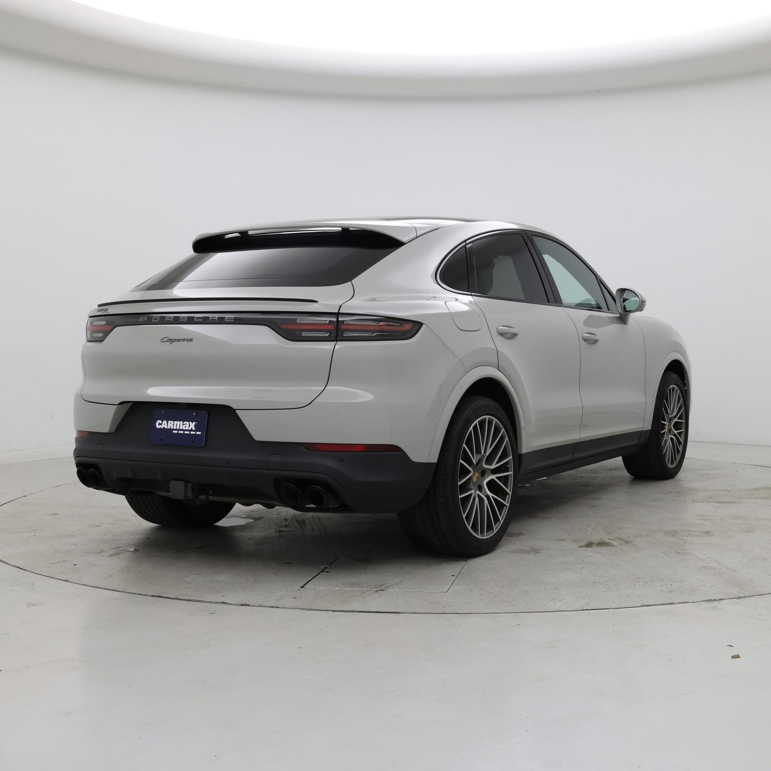 Thumbnail: 2023 Porsche Cayenne - 8