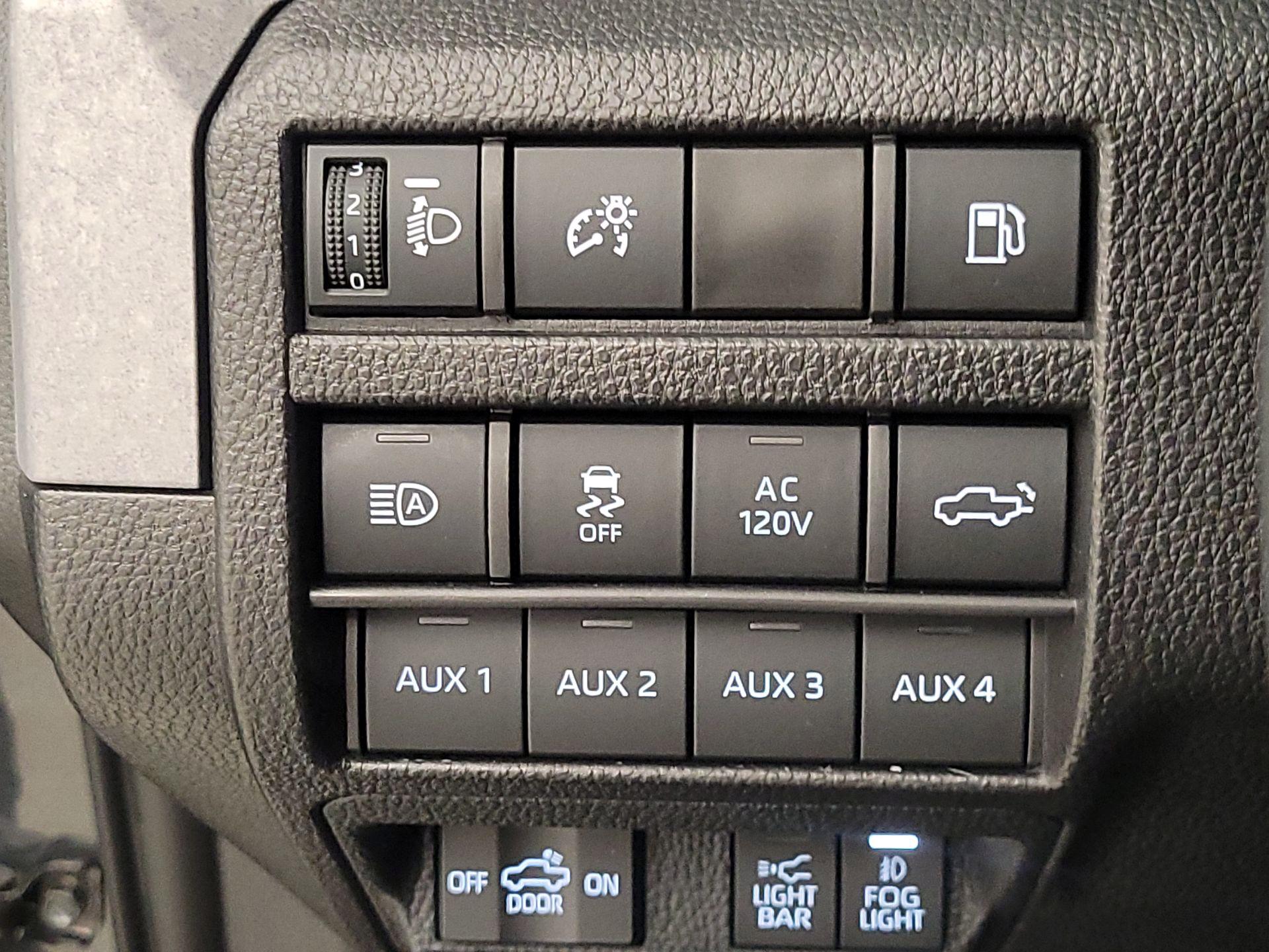 Thumbnail: 2025 Toyota Tacoma - 13