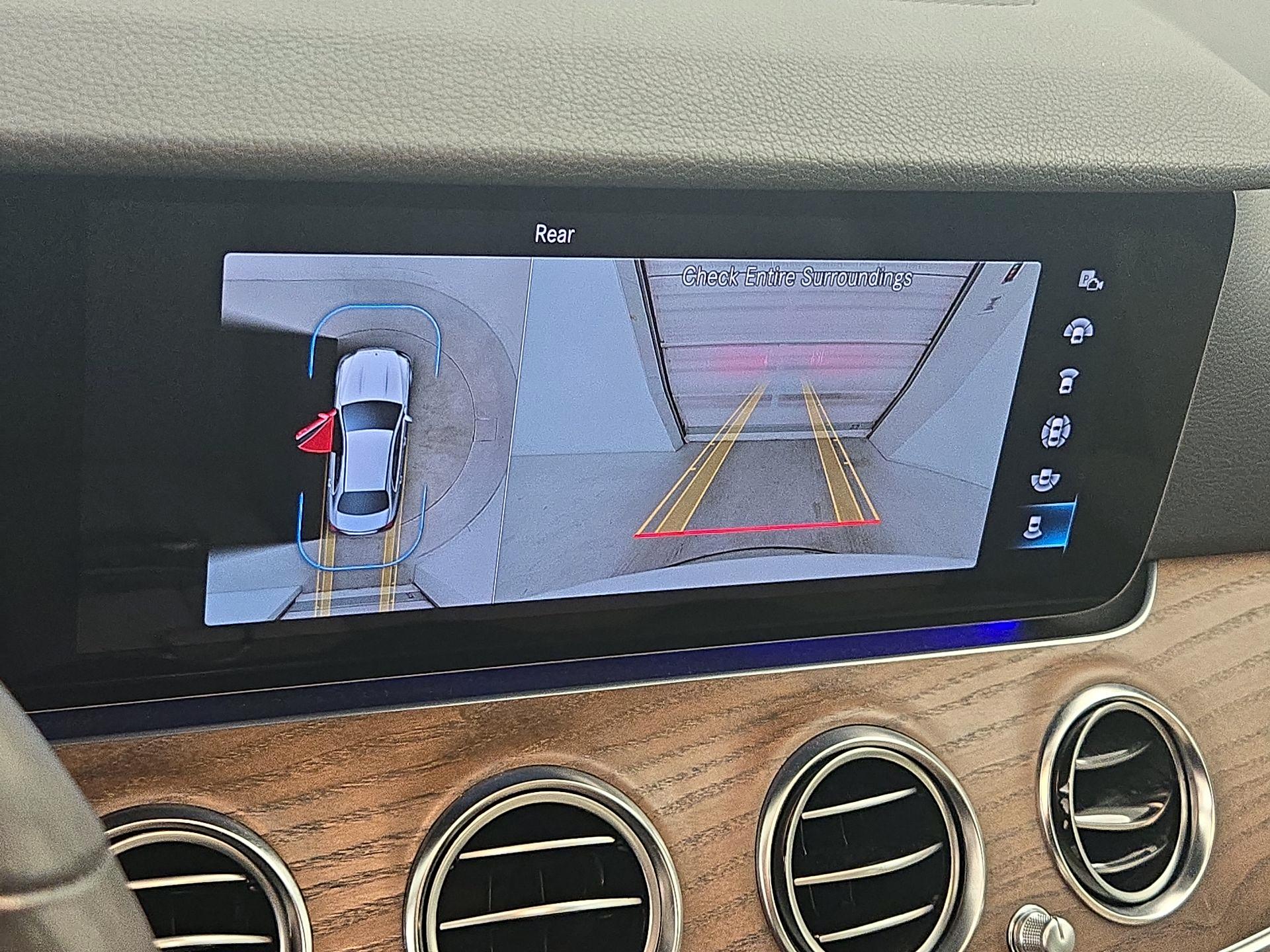 Thumbnail: 2023 Mercedes-Benz E-Class - 15