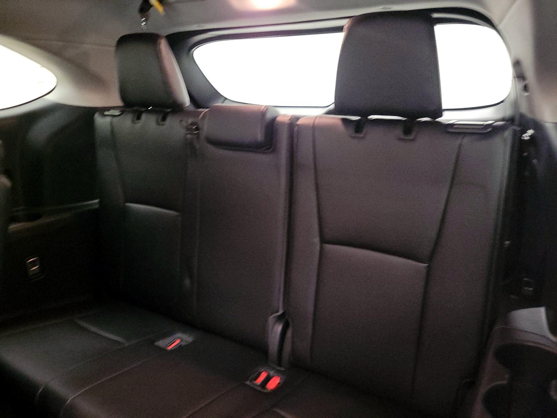 Thumbnail: 2023 Toyota Highlander - 20