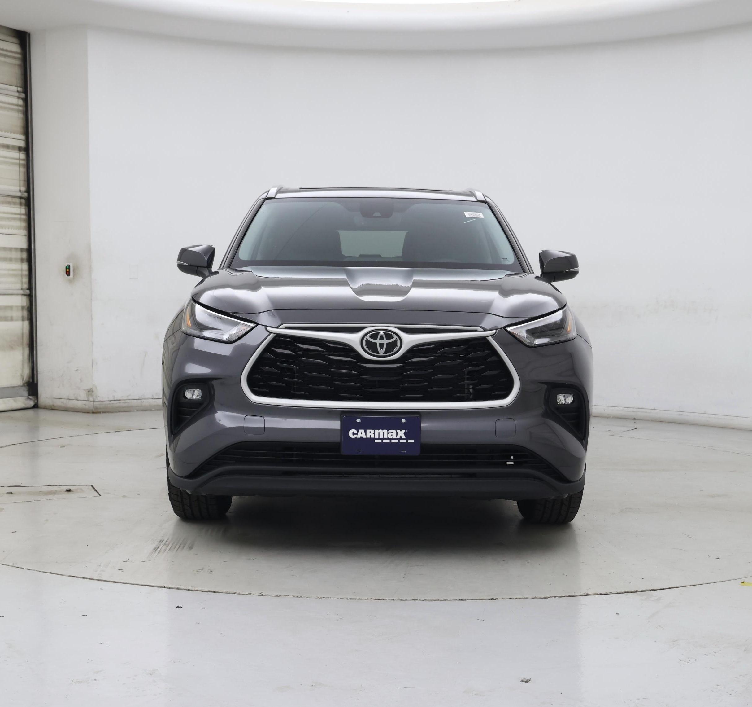 Thumbnail: 2023 Toyota Highlander - 5