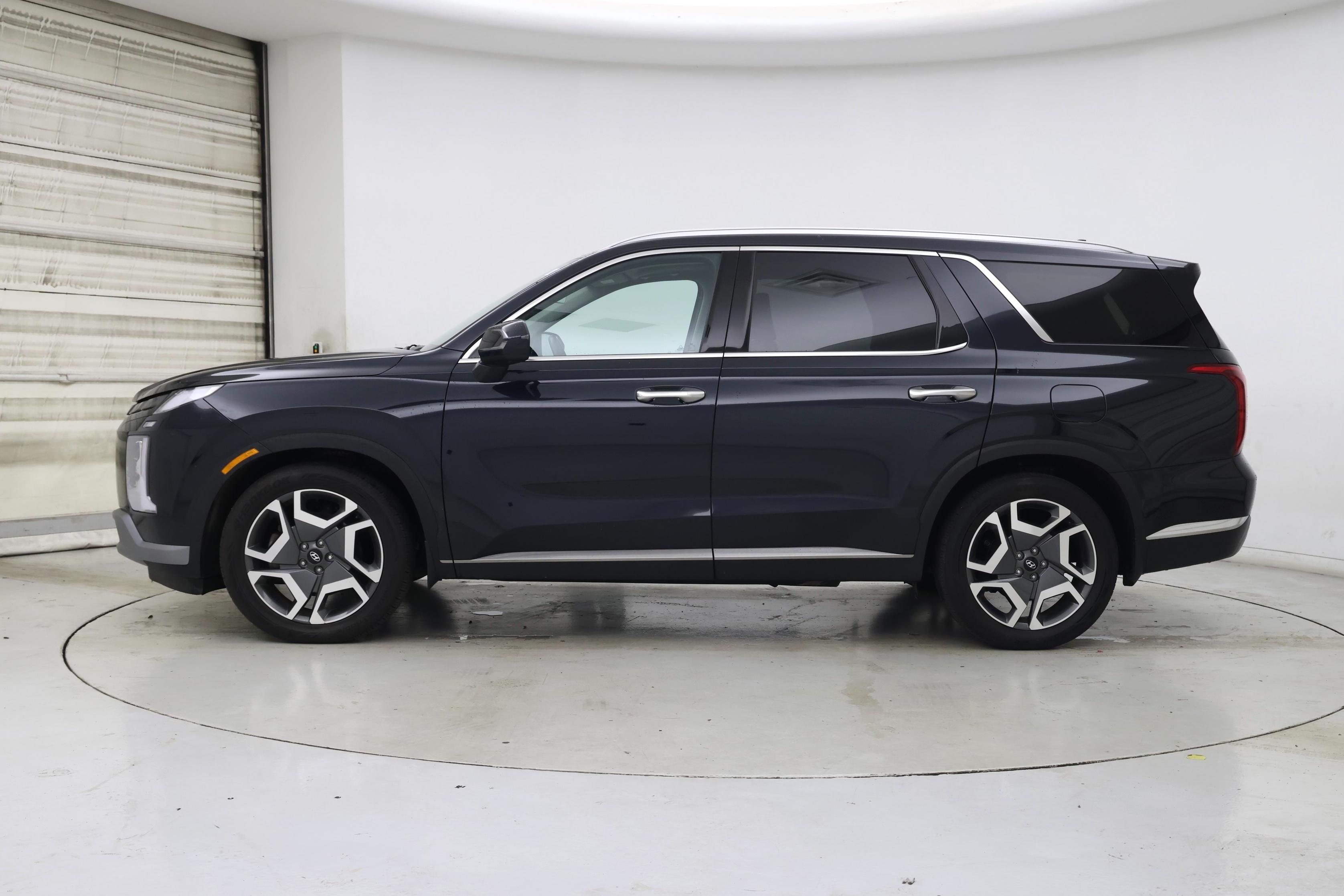 Thumbnail: 2023 Hyundai Palisade - 3