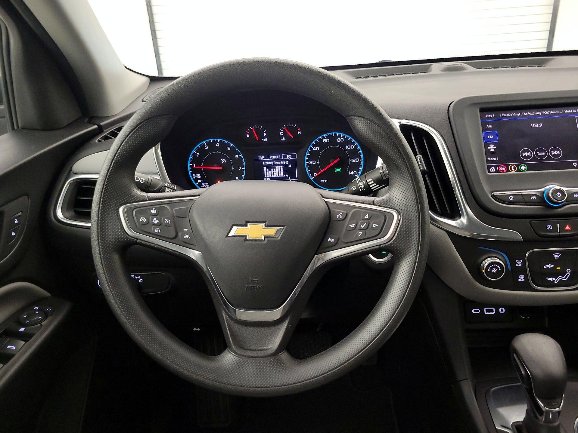 Thumbnail: 2022 Chevrolet Equinox - 10