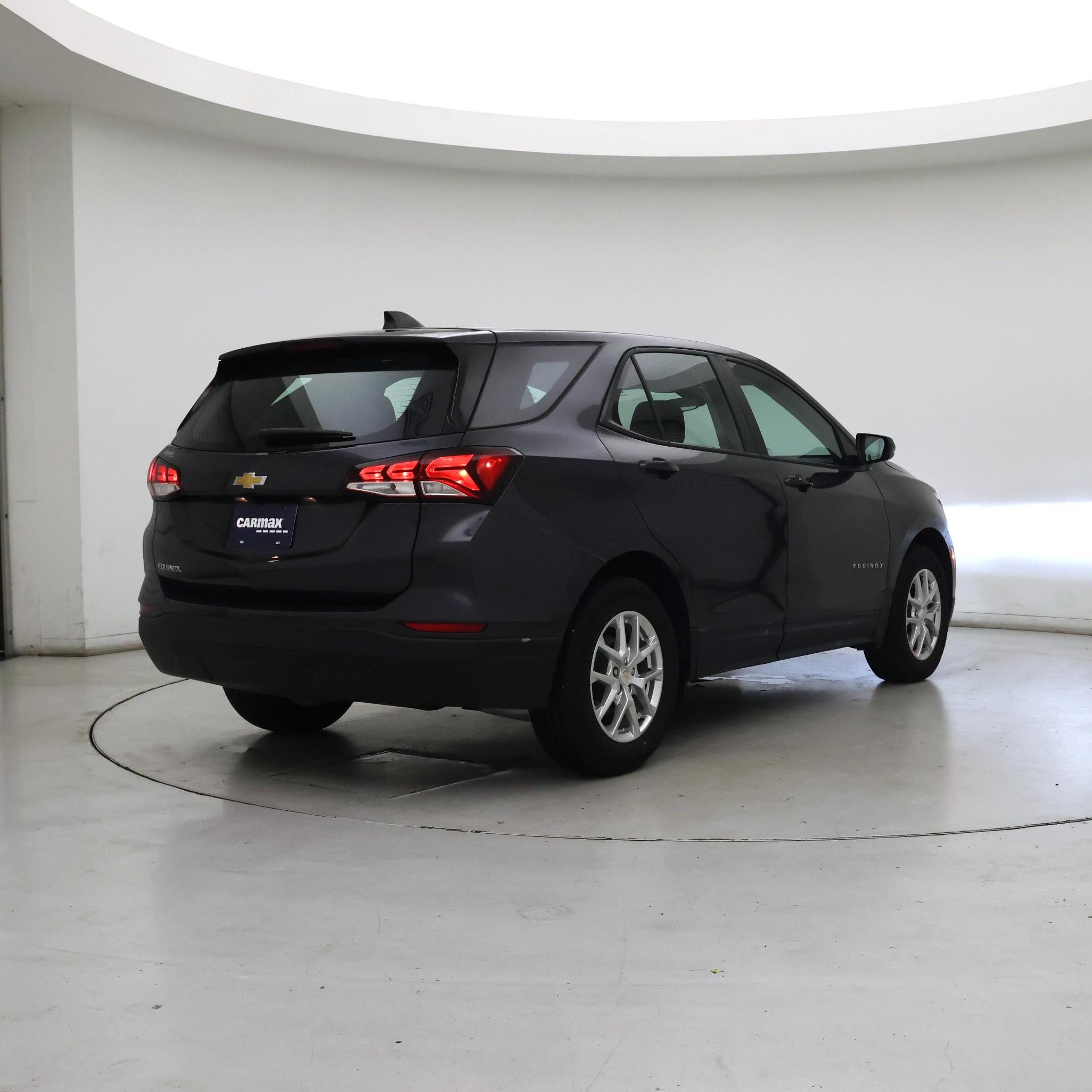 Thumbnail: 2022 Chevrolet Equinox - 8