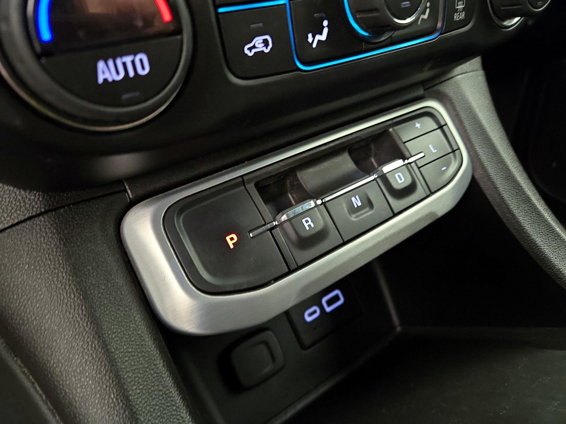 Thumbnail: 2020 GMC Acadia - 17