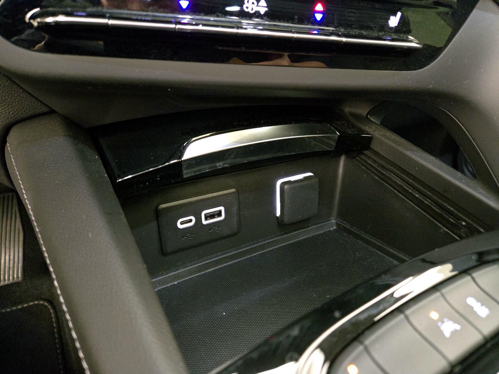 Thumbnail: 2022 Buick Envision - 18