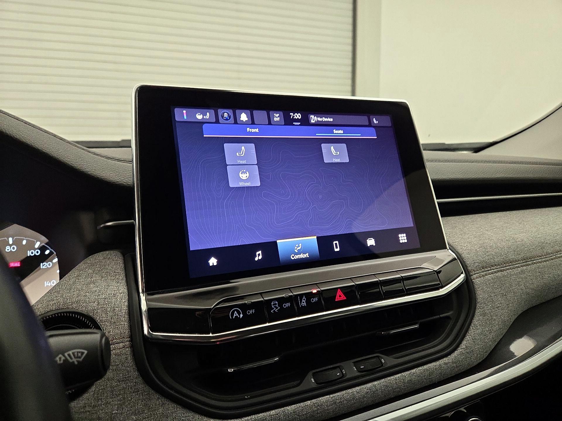 Thumbnail: 2022 Jeep Compass - 15