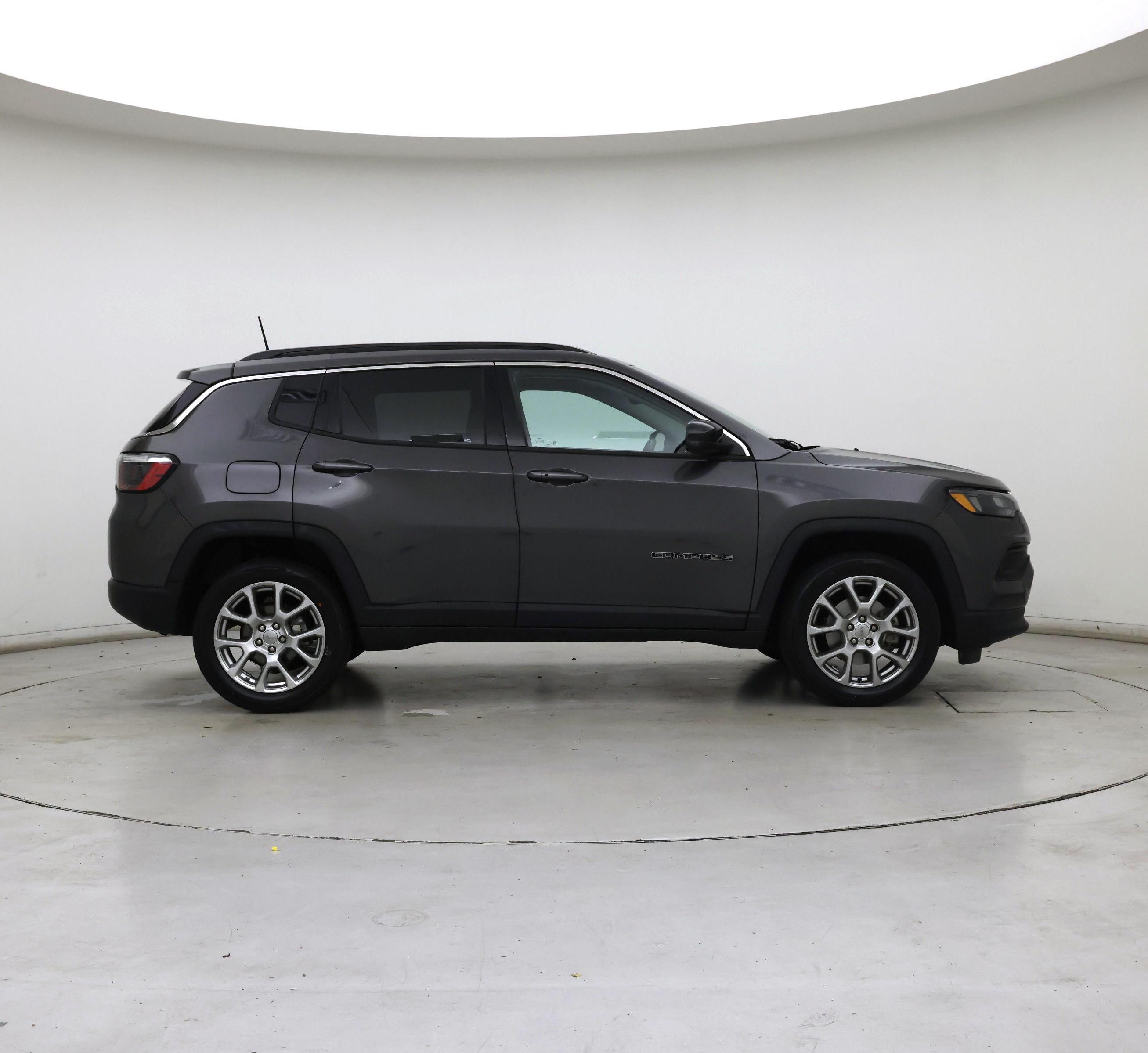 Thumbnail: 2022 Jeep Compass - 7