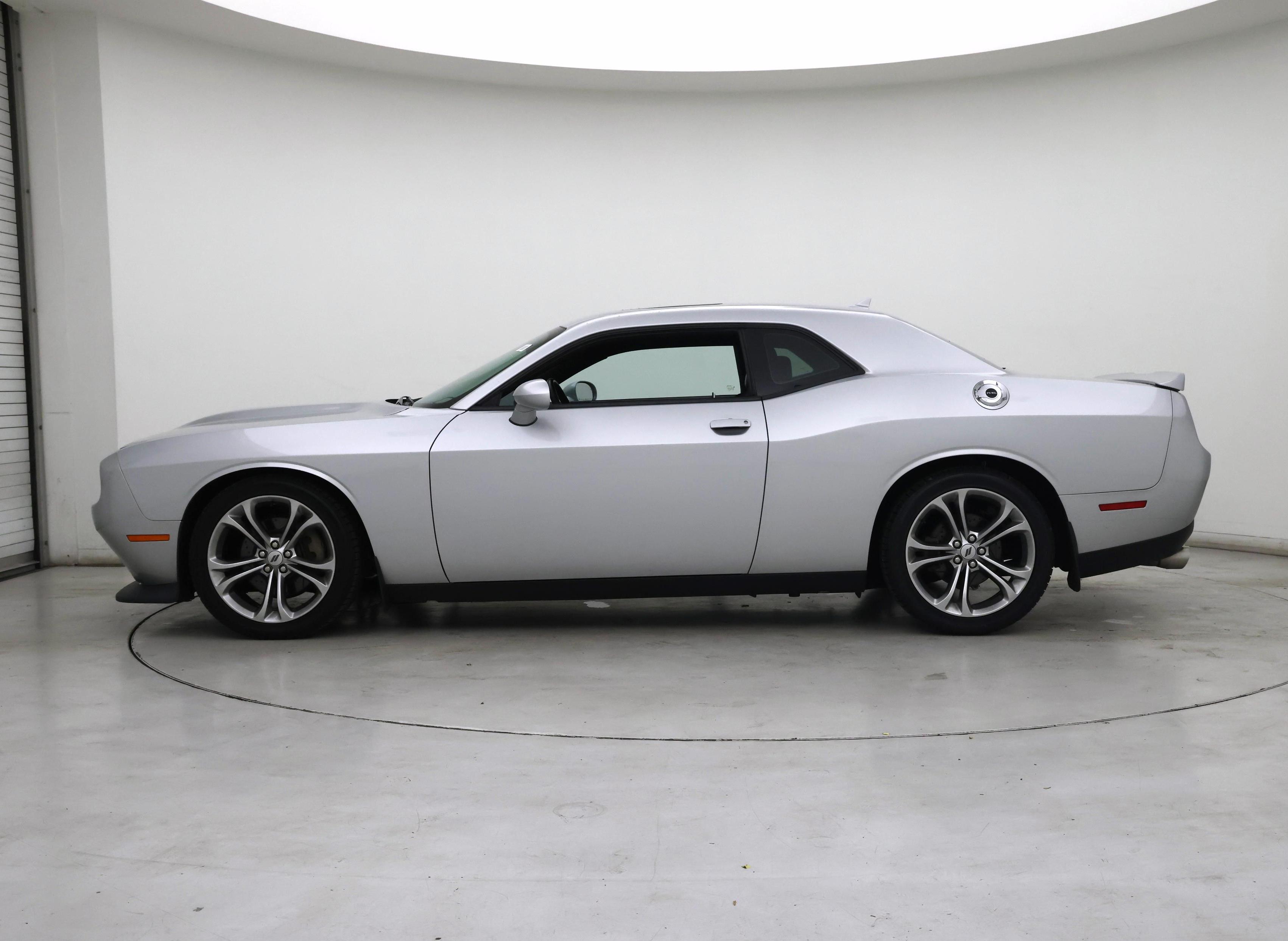 Thumbnail: 2021 Dodge Challenger - 3