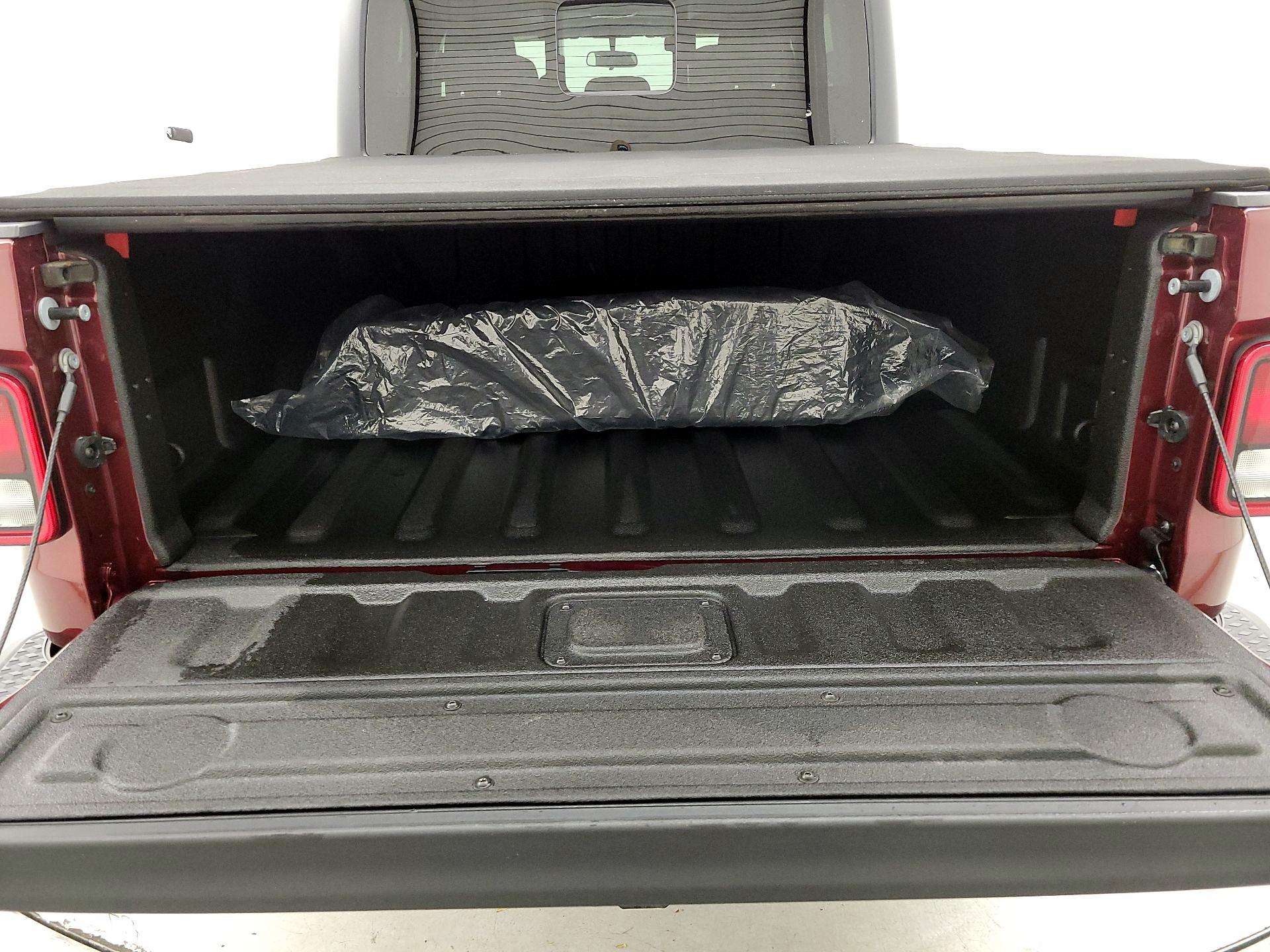 Thumbnail: 2021 Jeep Gladiator - 20