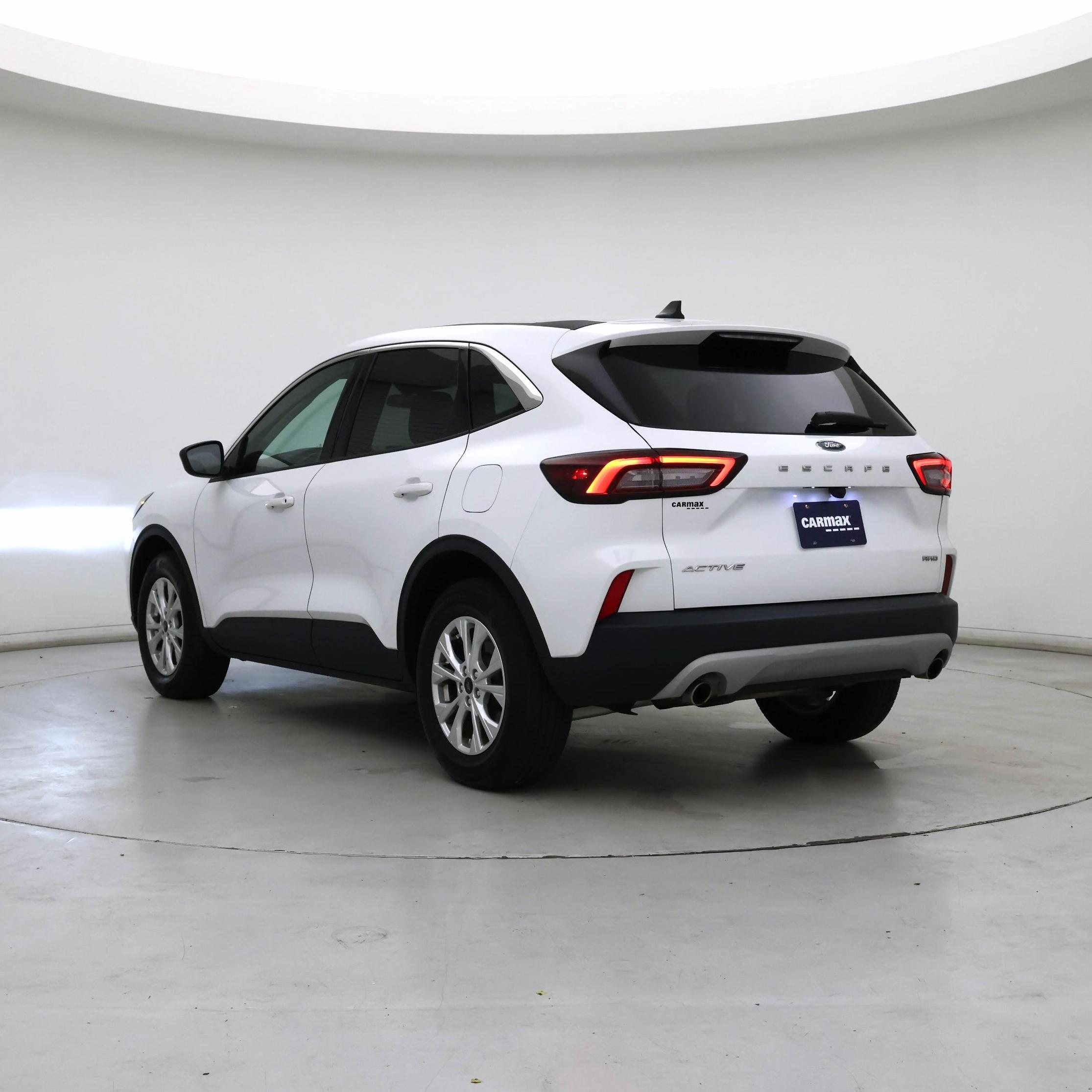 Thumbnail: 2023 Ford Escape - 2