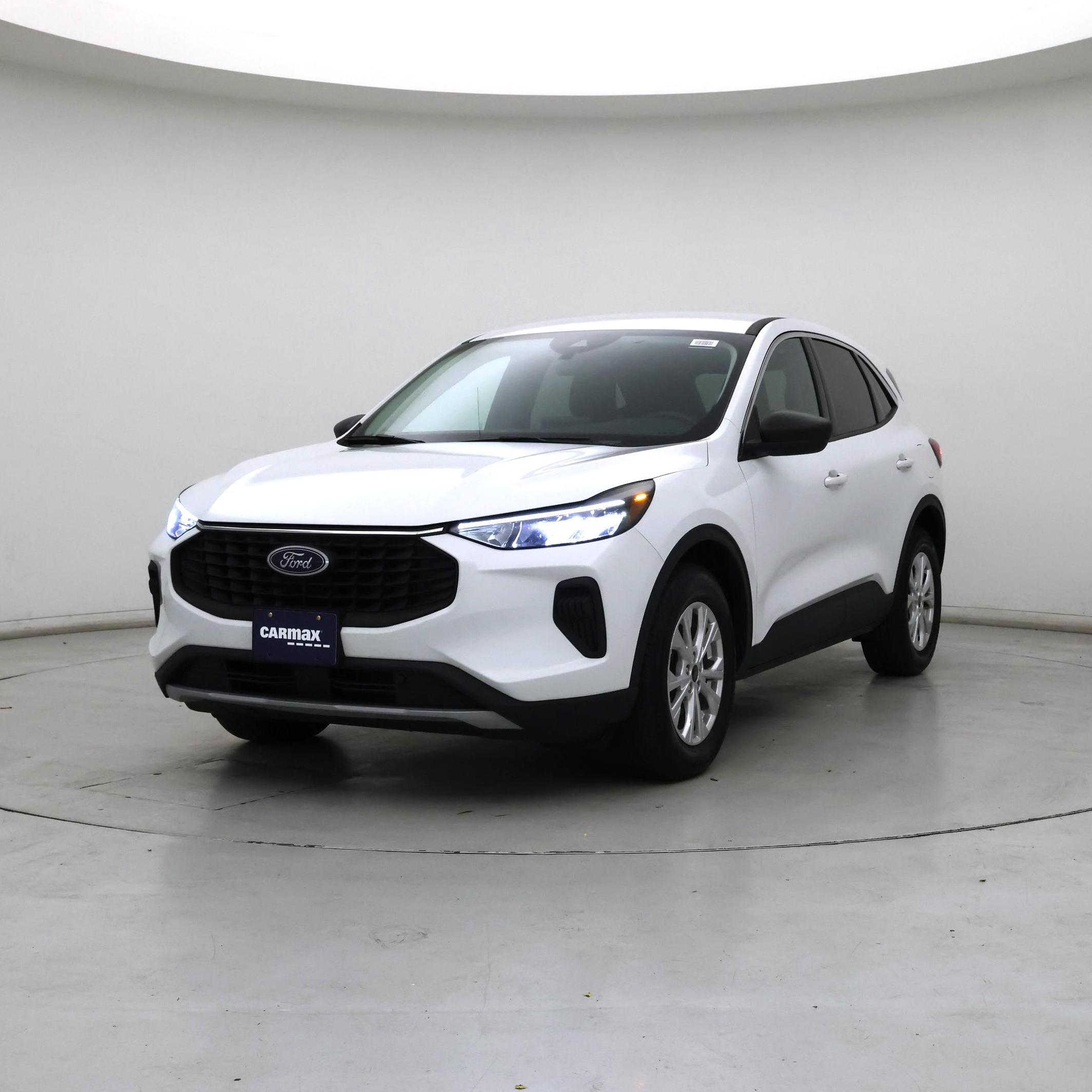 Thumbnail: 2023 Ford Escape - 4