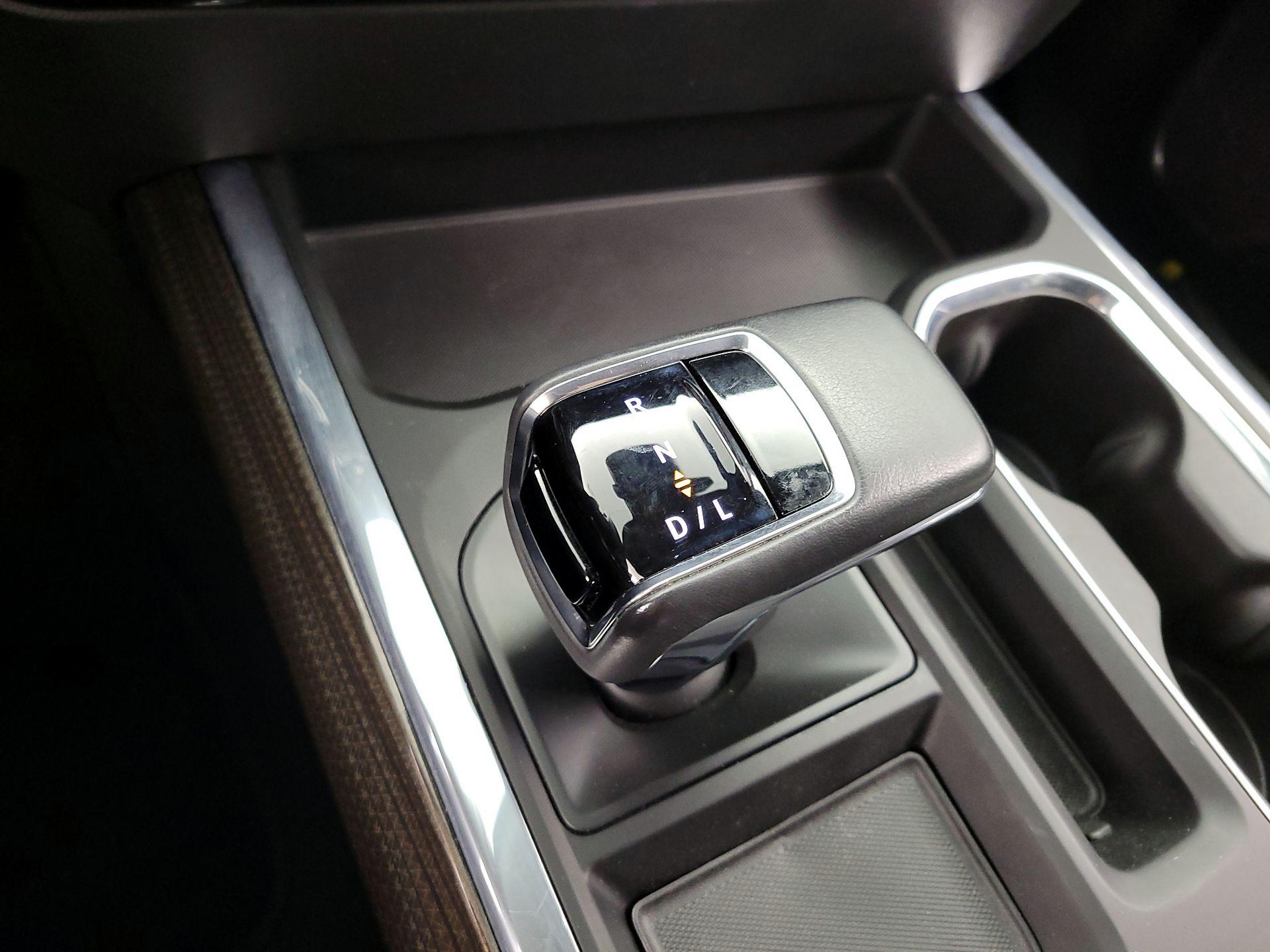 Thumbnail: 2022 Chevrolet Silverado 1500 - 18