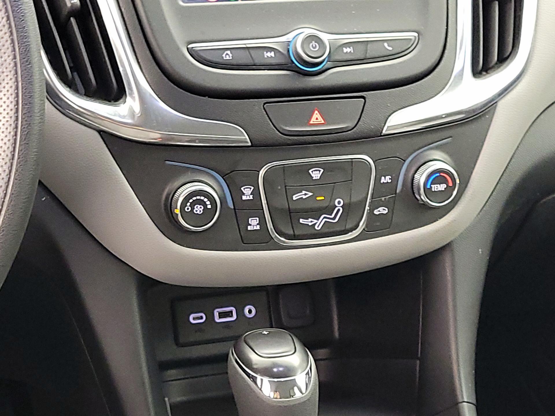 Thumbnail: 2021 Chevrolet Equinox - 16