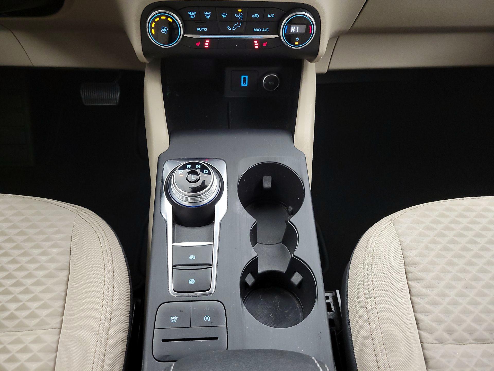 Thumbnail: 2020 Ford Escape - 17