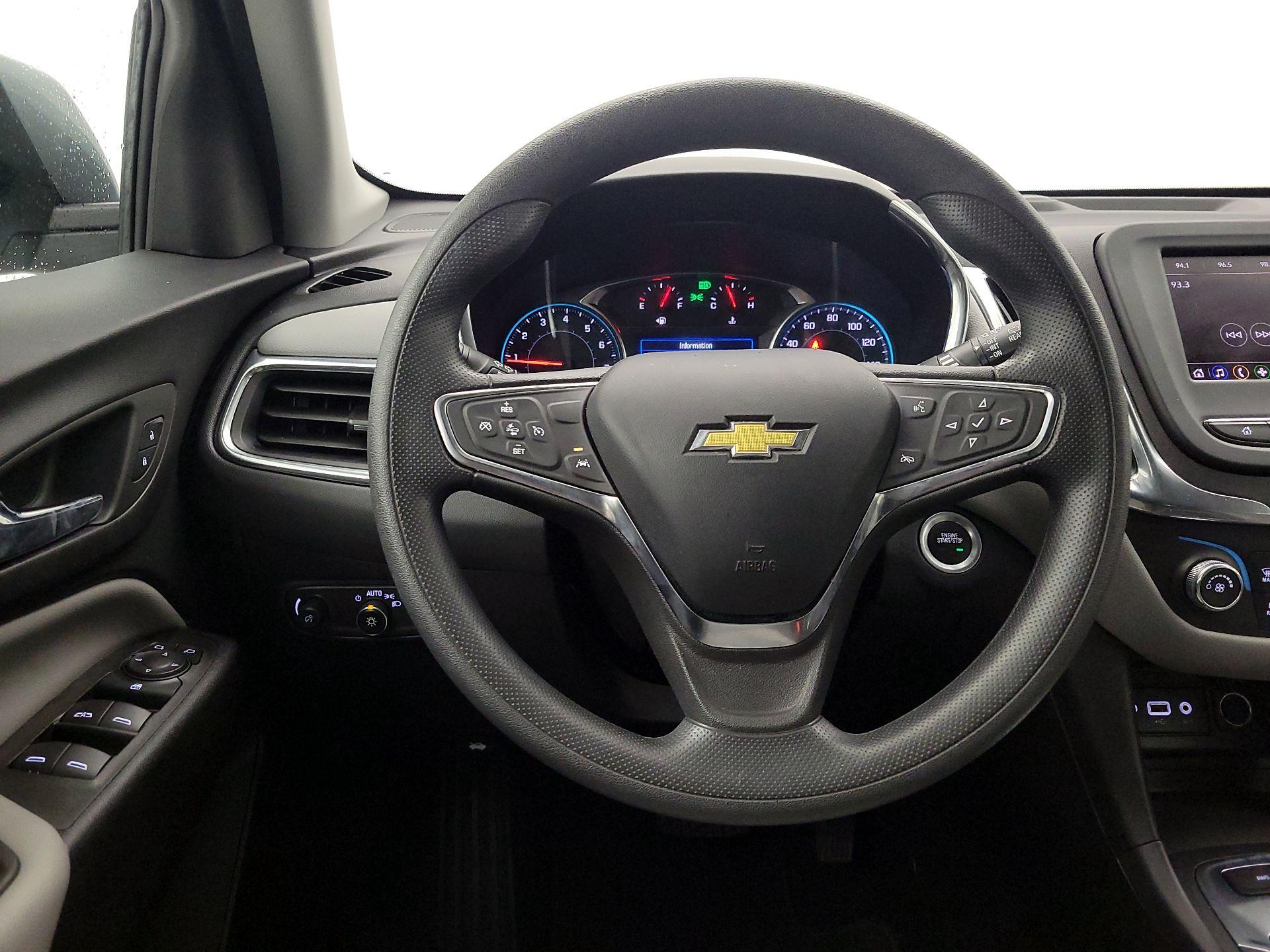 Thumbnail: 2023 Chevrolet Equinox - 10