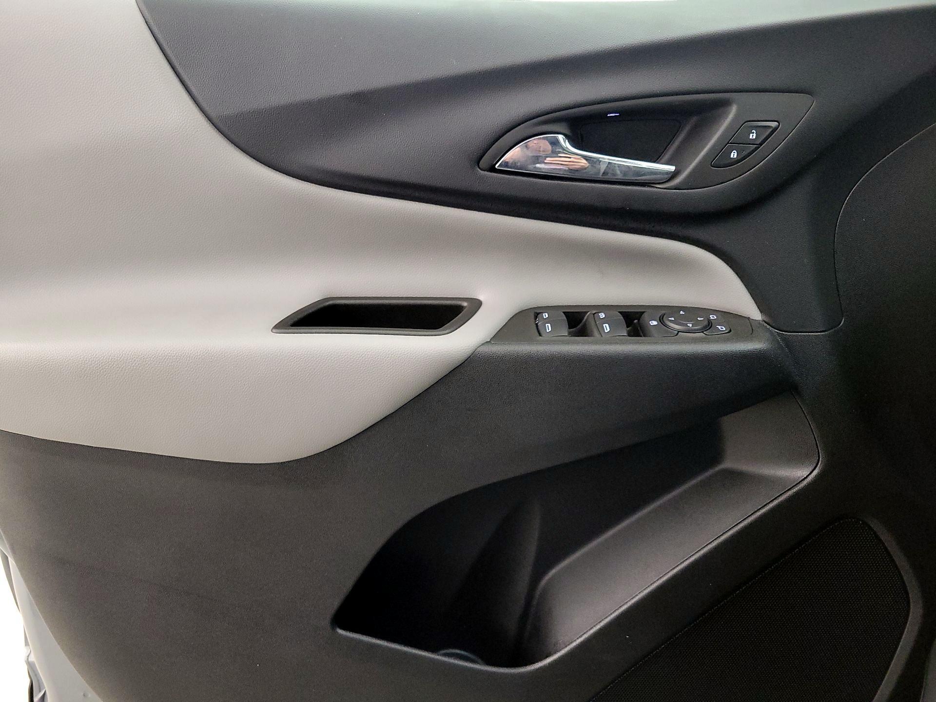 Thumbnail: 2023 Chevrolet Equinox - 12