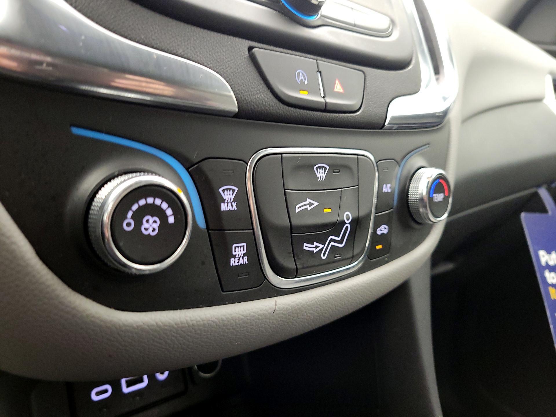 Thumbnail: 2023 Chevrolet Equinox - 16