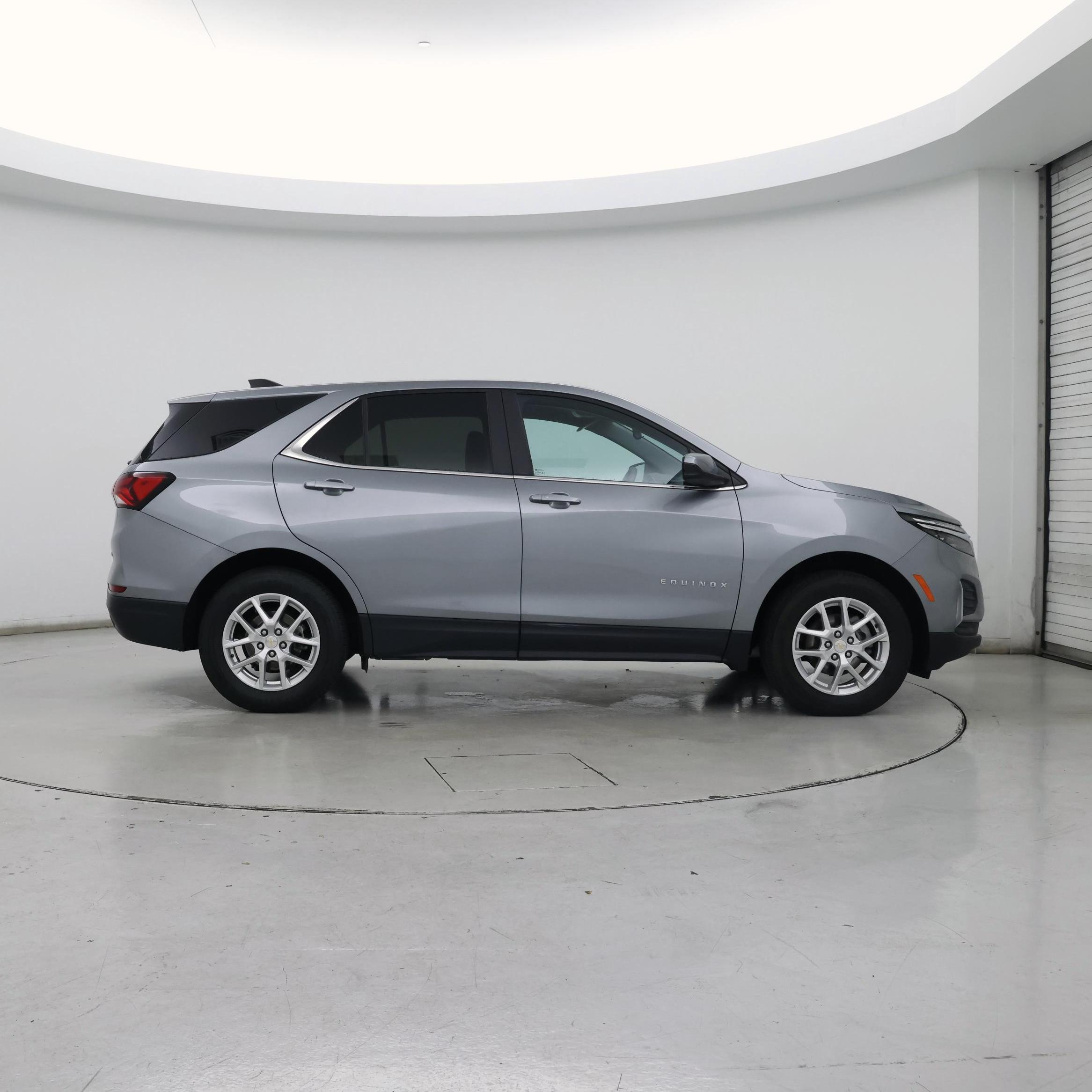 Thumbnail: 2023 Chevrolet Equinox - 7