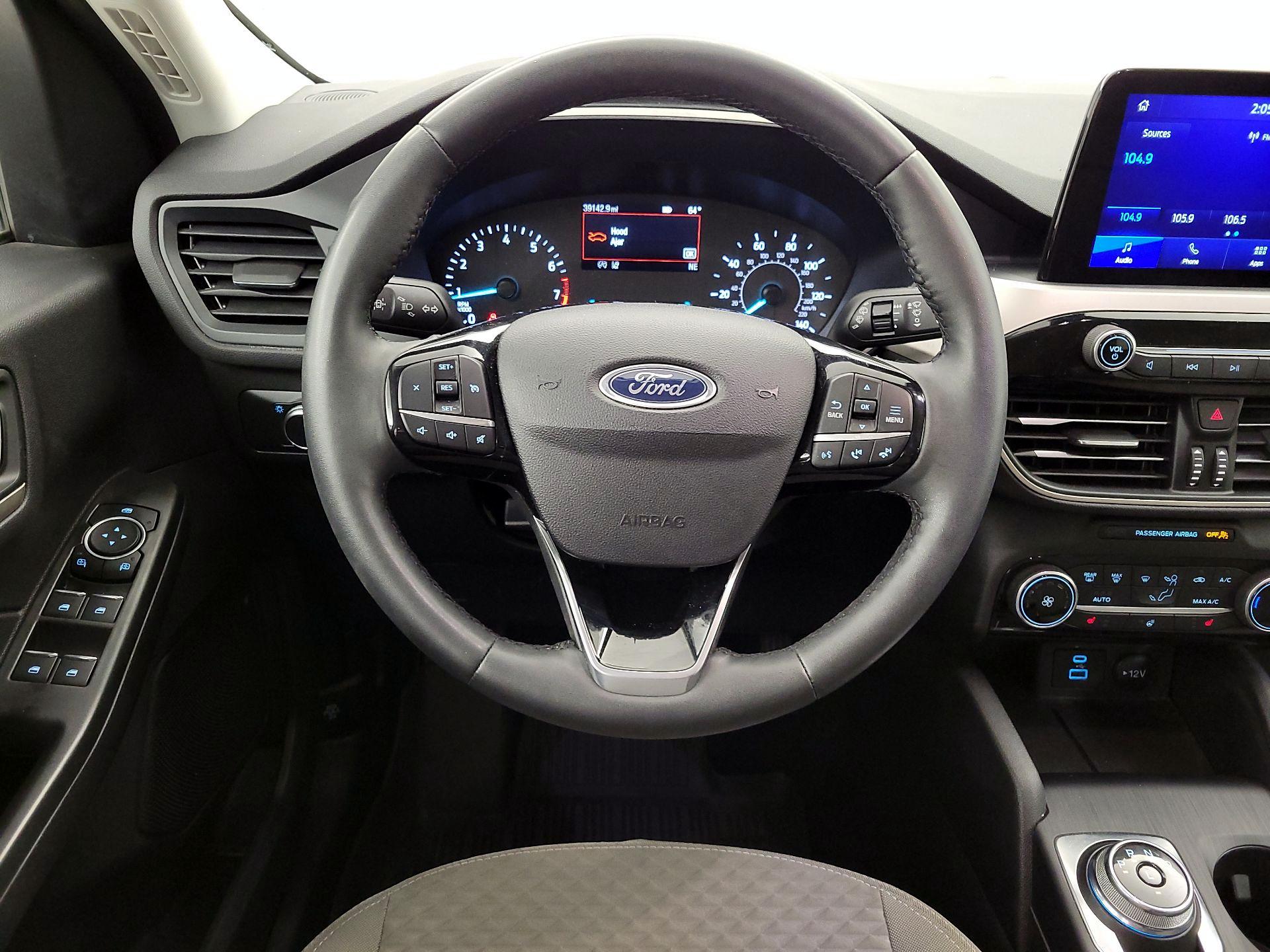 Thumbnail: 2022 Ford Escape - 10