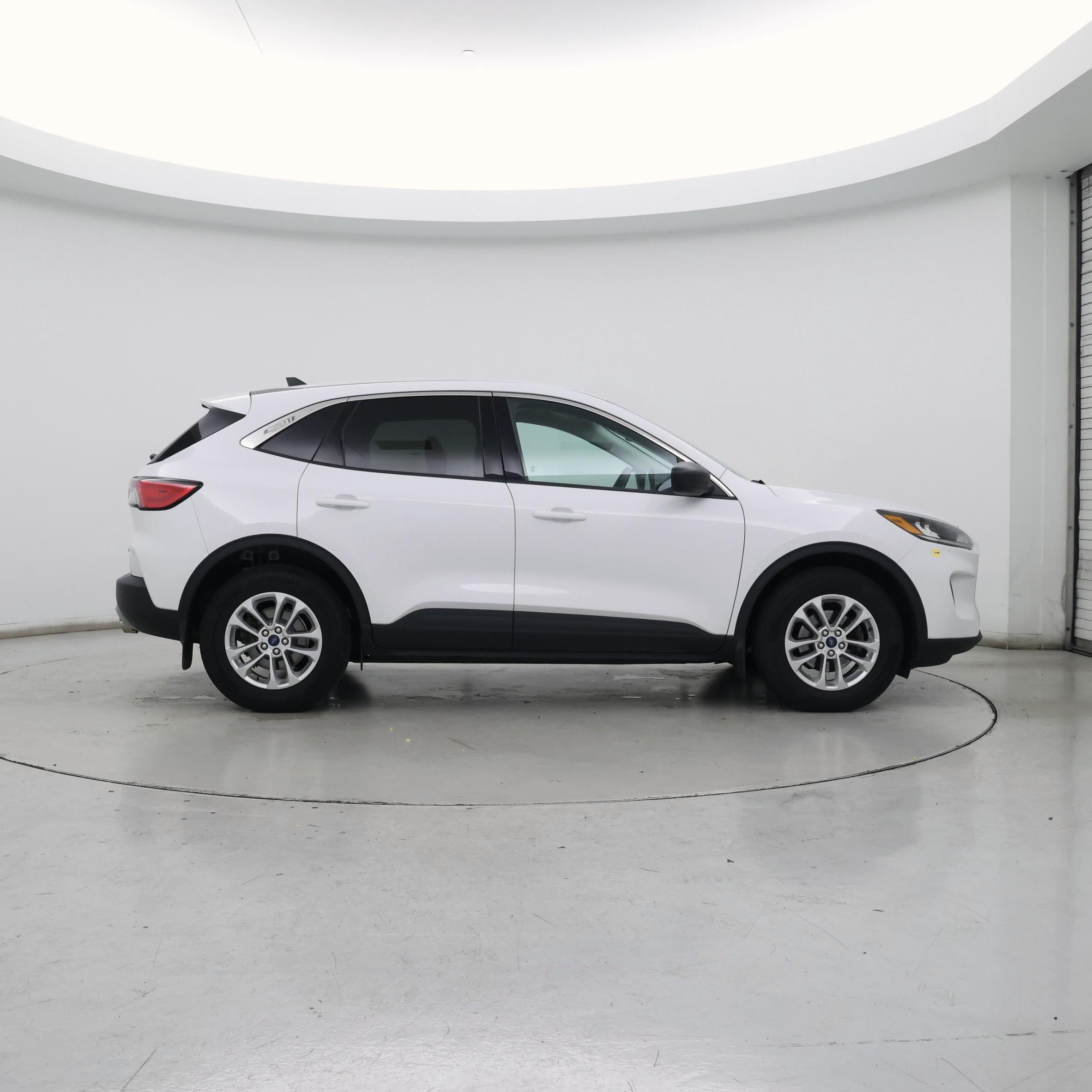 Thumbnail: 2022 Ford Escape - 7