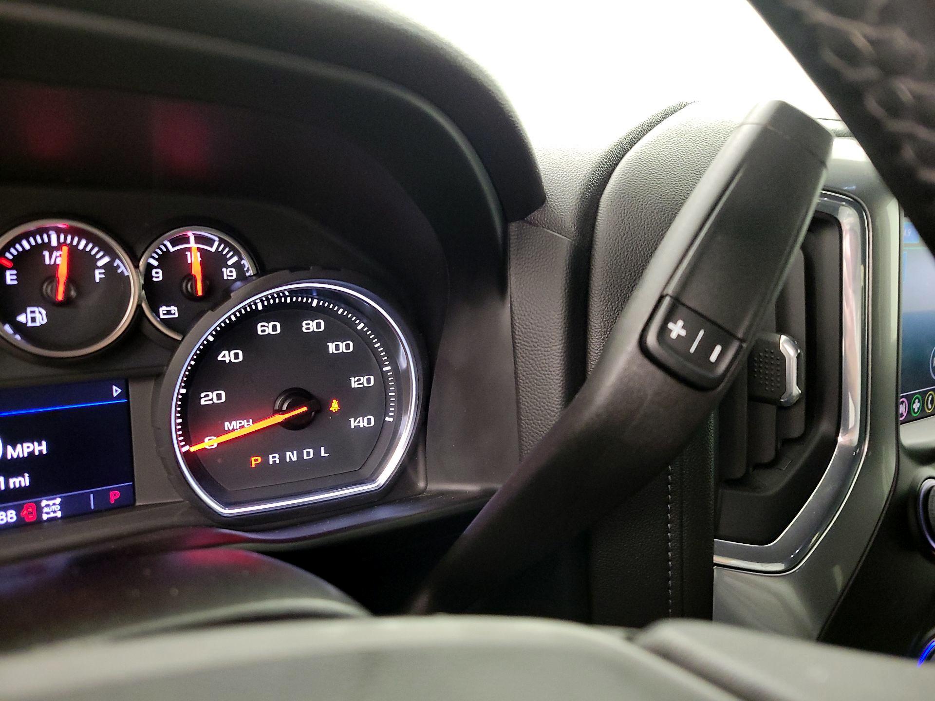 Thumbnail: 2021 Chevrolet Silverado 1500 - 17