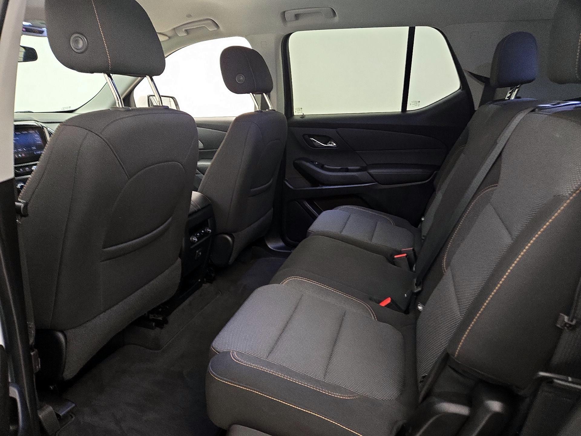 Thumbnail: 2020 Chevrolet Traverse - 19