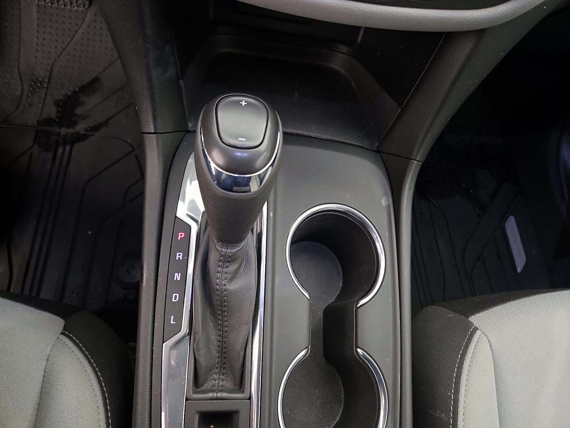 Thumbnail: 2020 Chevrolet Equinox - 17