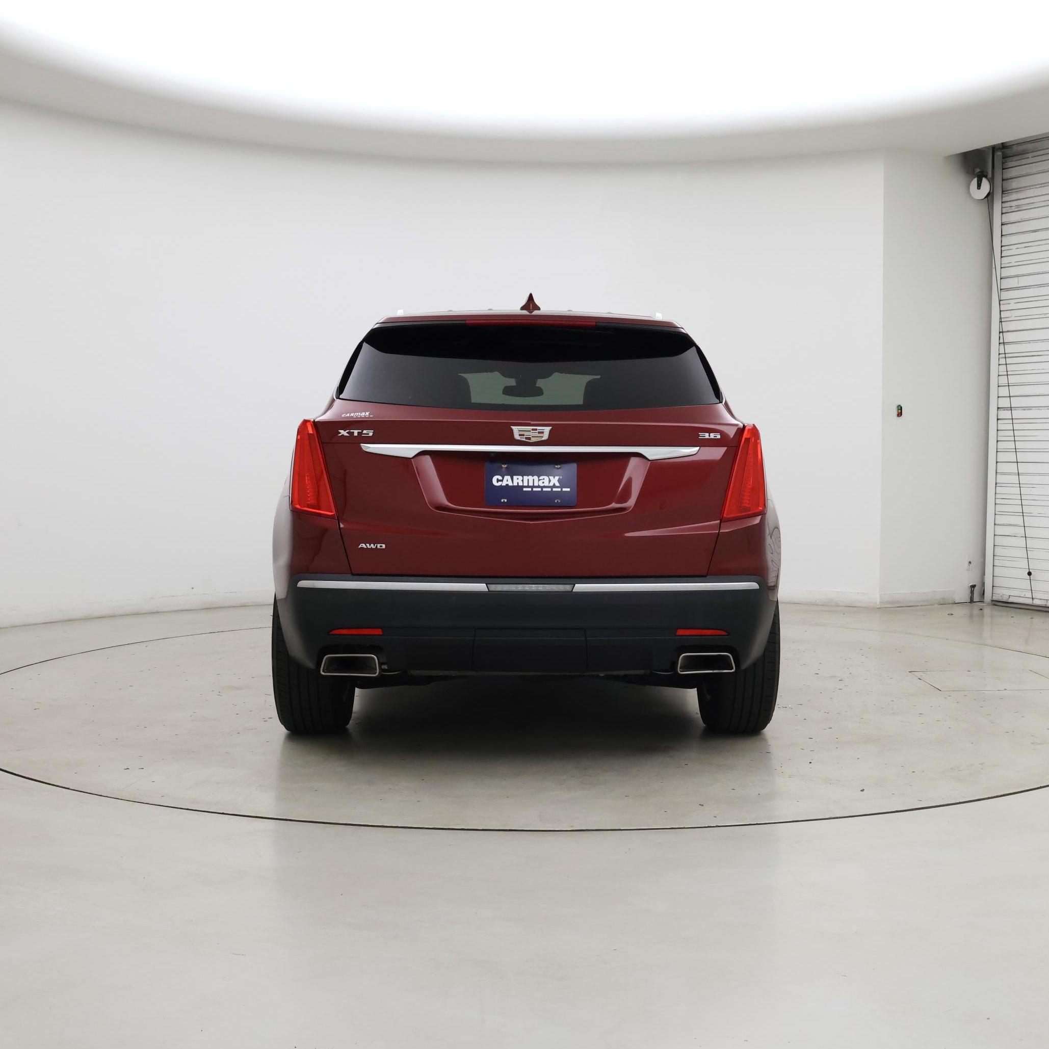 Thumbnail: 2018 Cadillac XT5 - 6