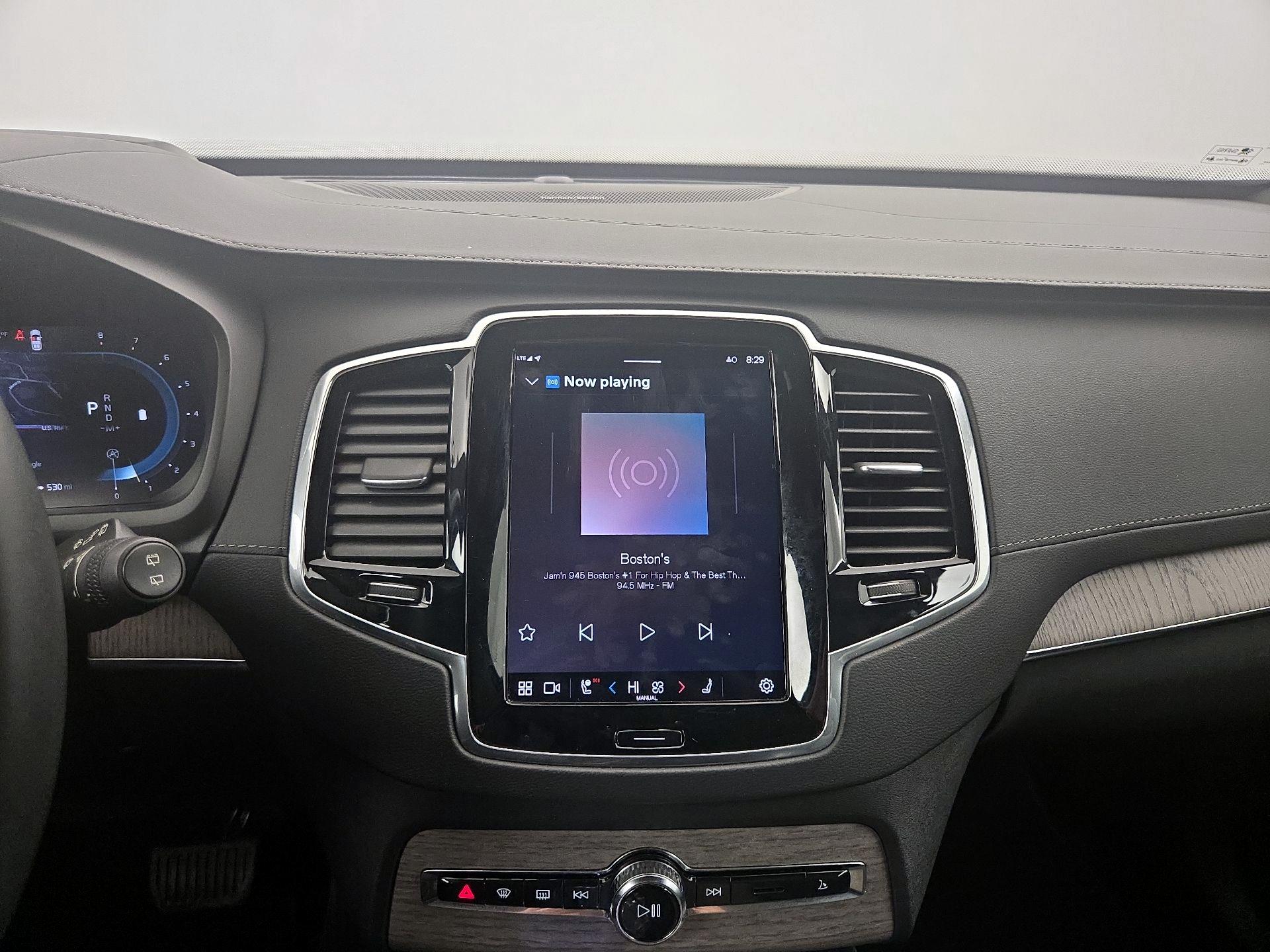 Thumbnail: 2023 Volvo XC90 - 16